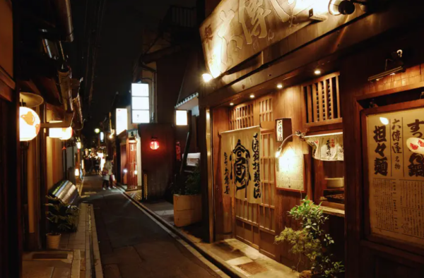 日本的妓院为什么叫“风俗店”?“竿姐妹”是什么意思?