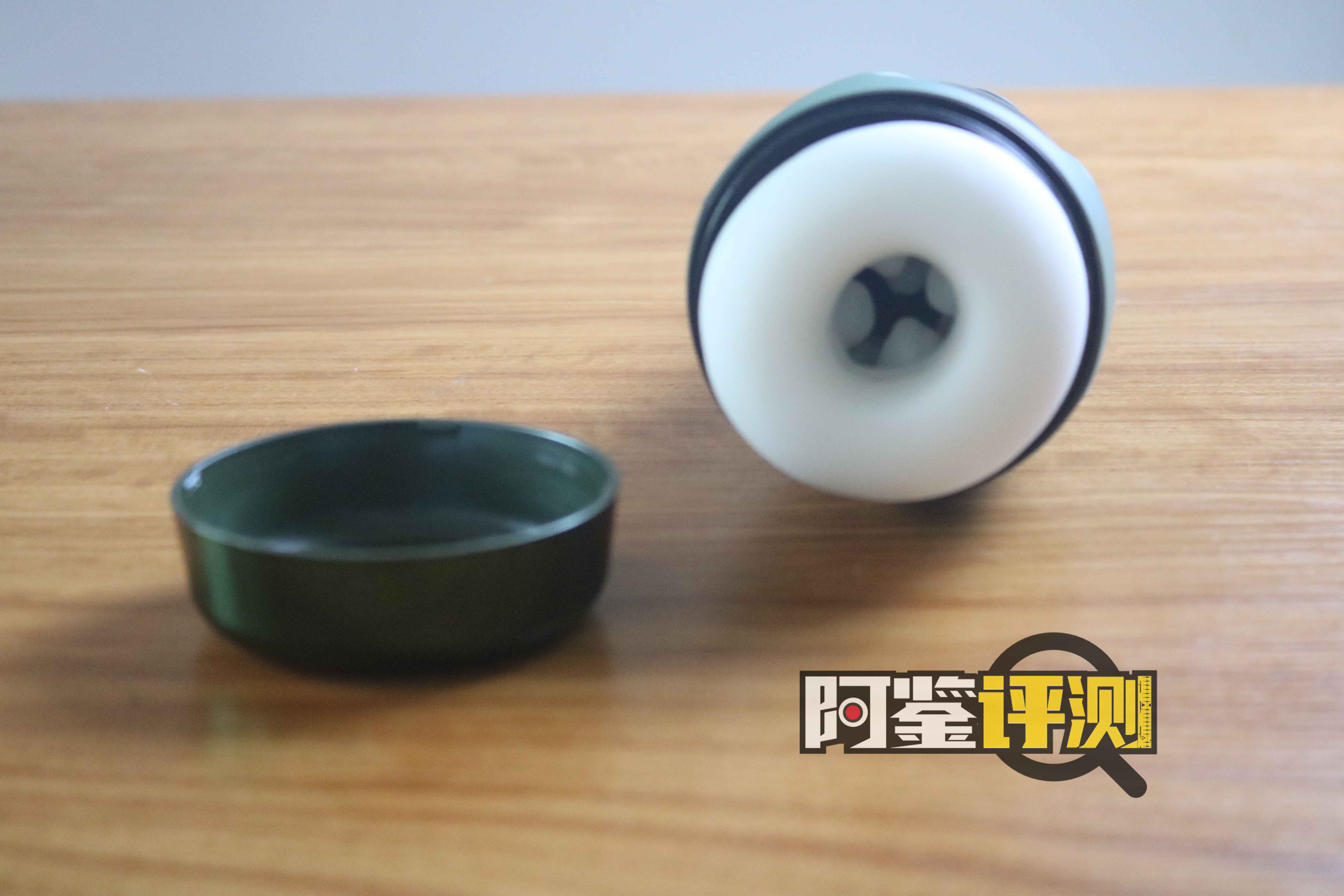 unimat吮吸电动杯评测，深沉绿色自吸保龄球