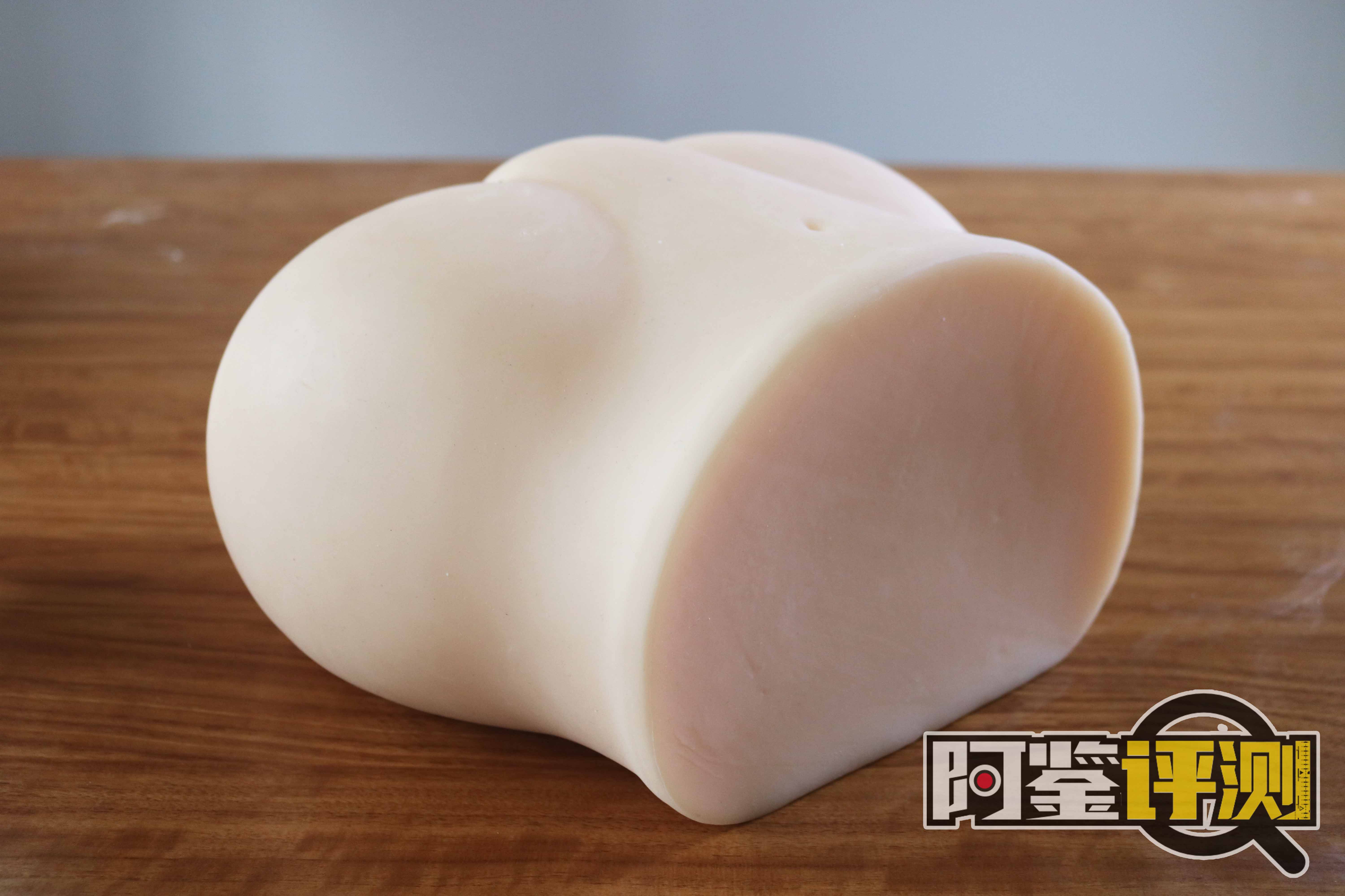 onaho及笄小馒腰(臀模)评测,6kg软胶水球大屁股!