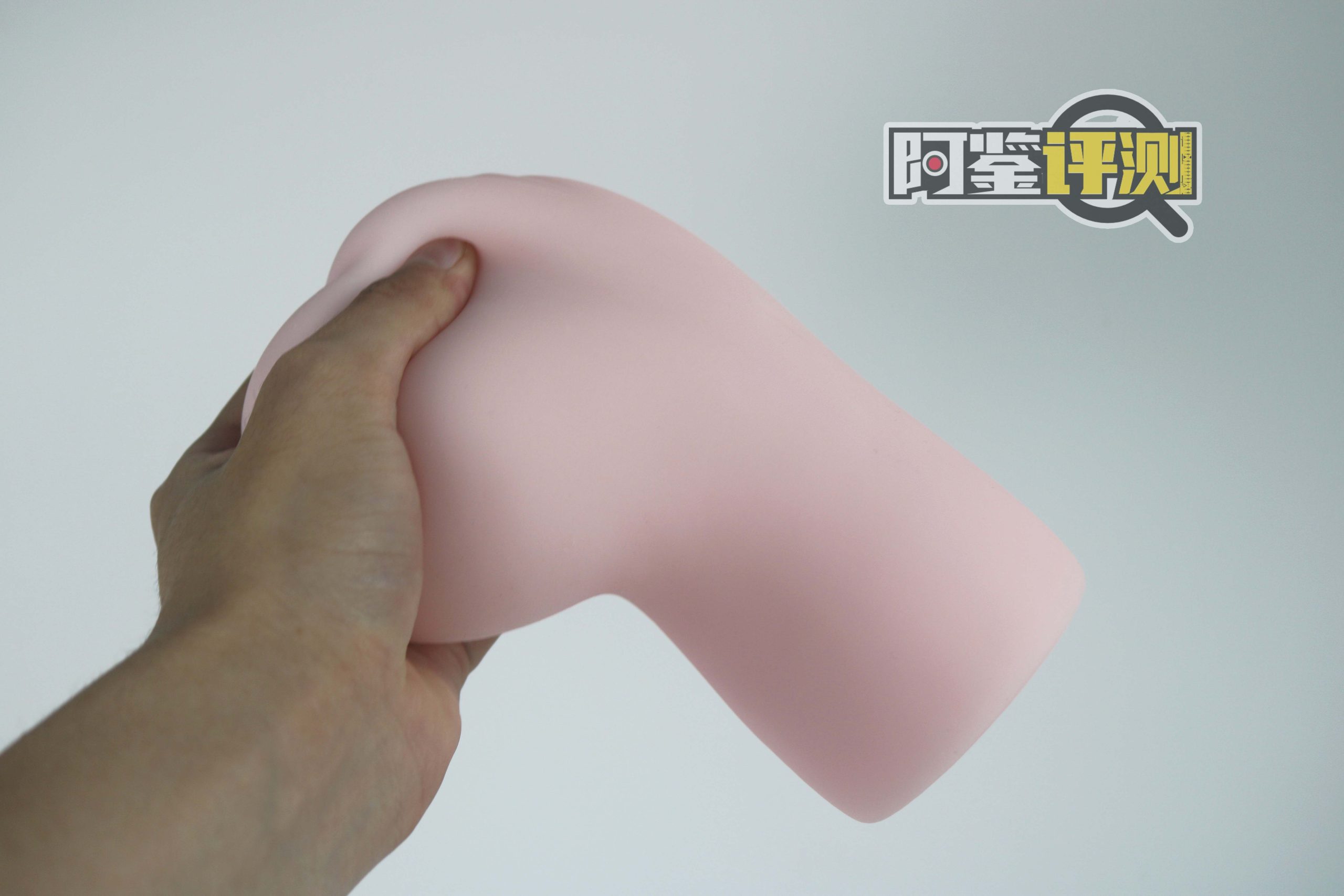 ONAHO-“momo酱”(慢玩)评测!梦中的桃花源,甜甜的少女香~