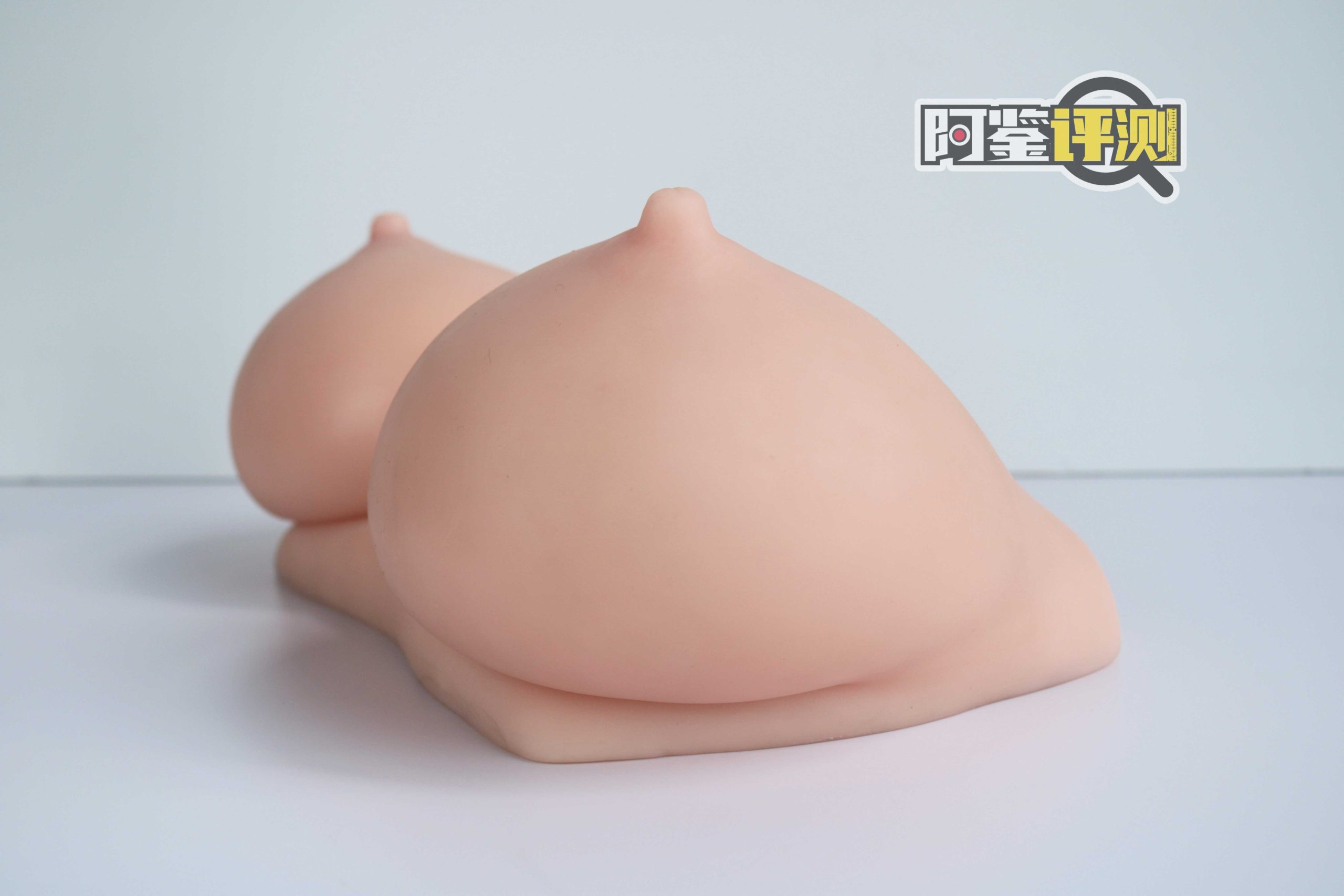 LoveFactor-完熟女郎(胸模)评测!孩子就好这口软的!