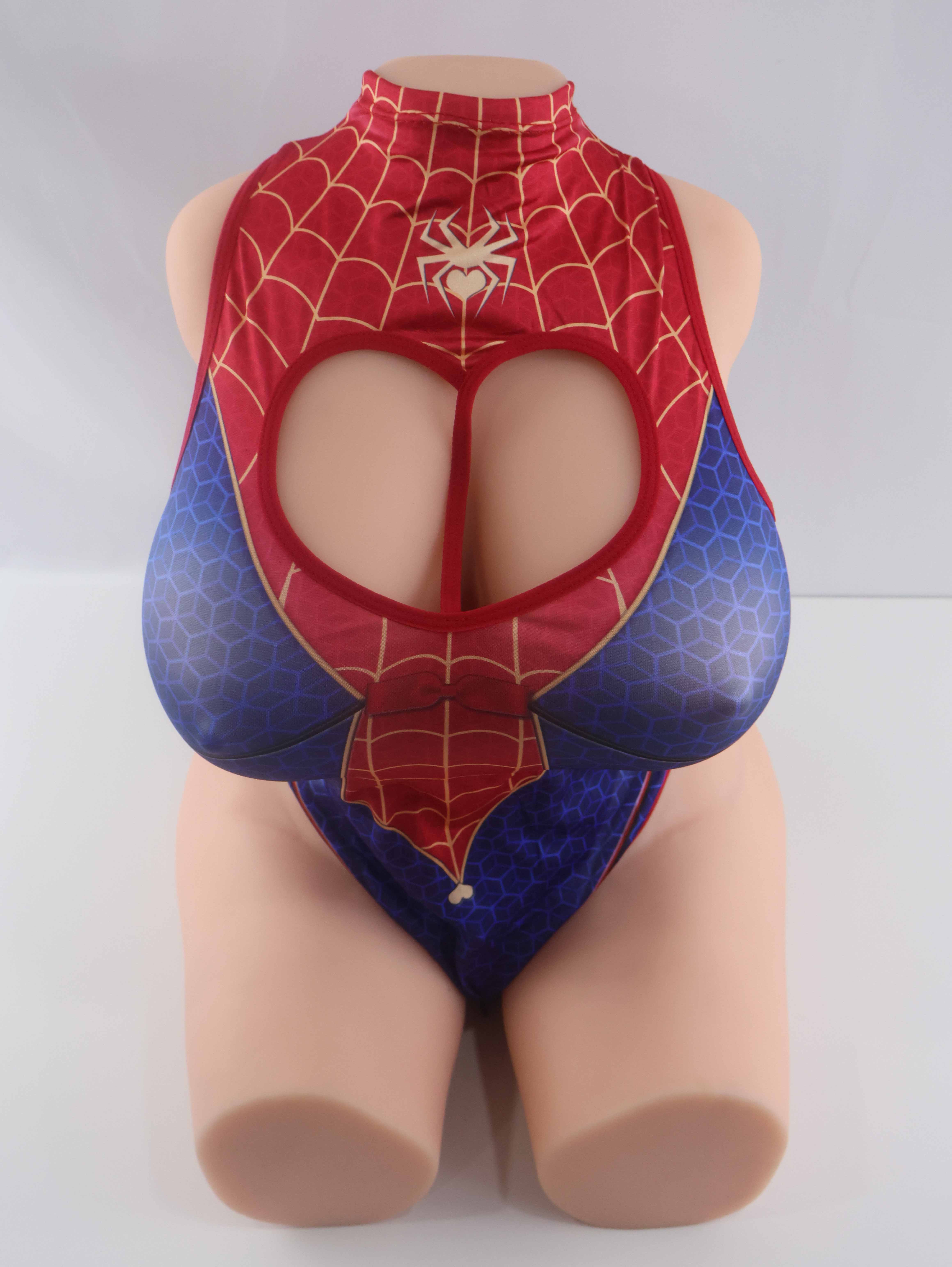 【流量警告】完熟女郎大身体试衣照片(废稿素材)