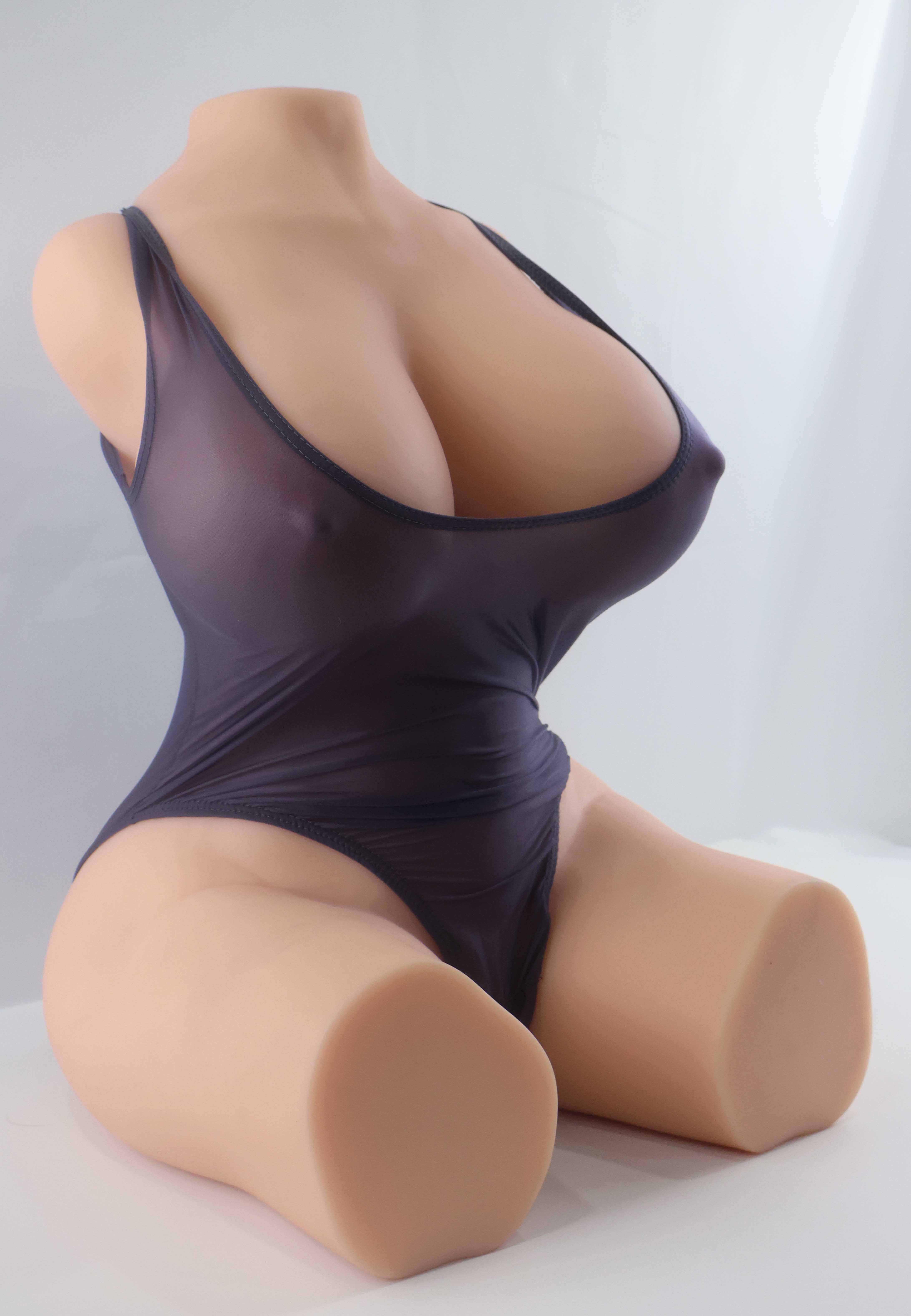 【流量警告】完熟女郎大身体试衣照片(废稿素材)