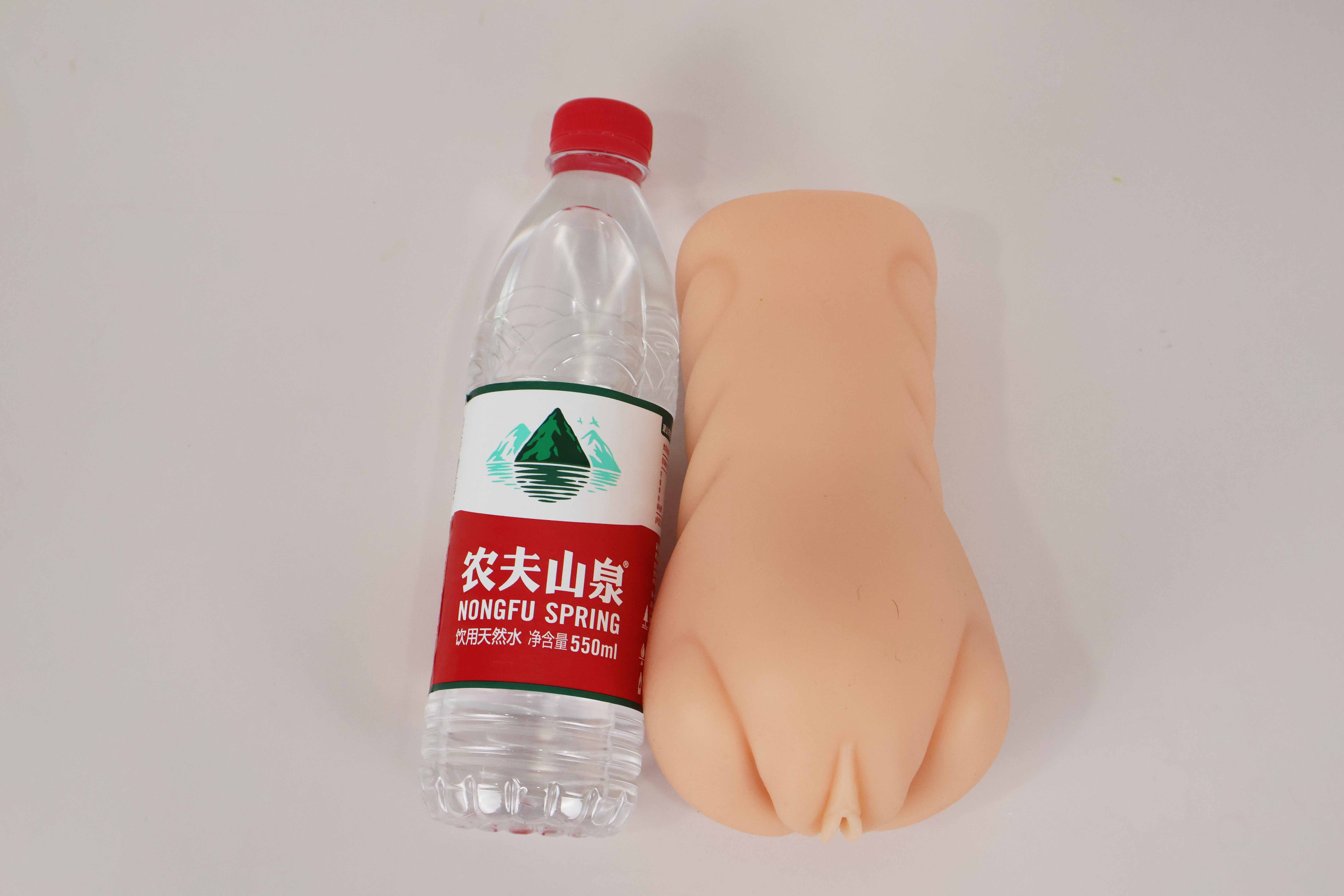 LoveFactor——“工口萌娘”评测!初次一般的紧致入口,挤压肉感后的球形宫口!