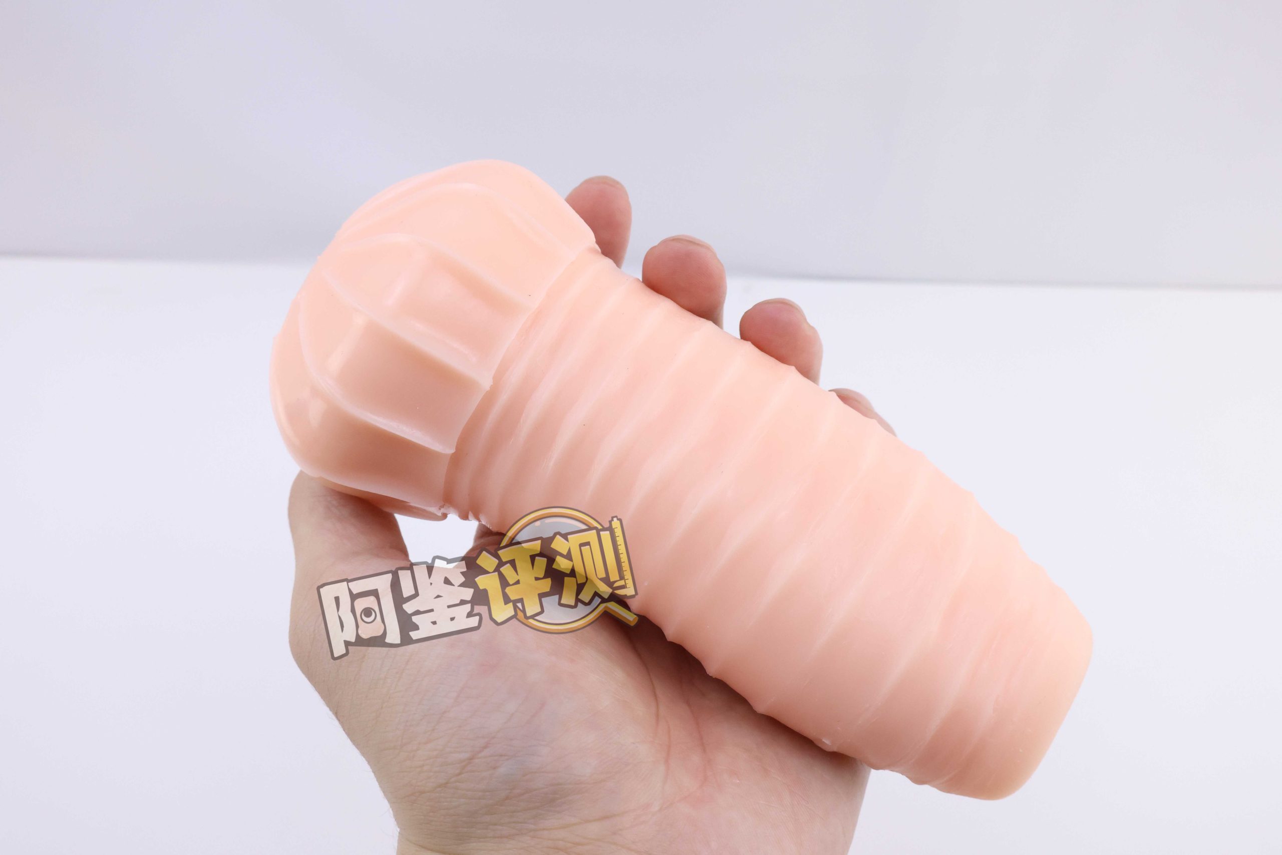 A-one—“六连子宫-四代”评测!粗暴平庸的剐蹭感,如同拆下的零件一般简单的构造