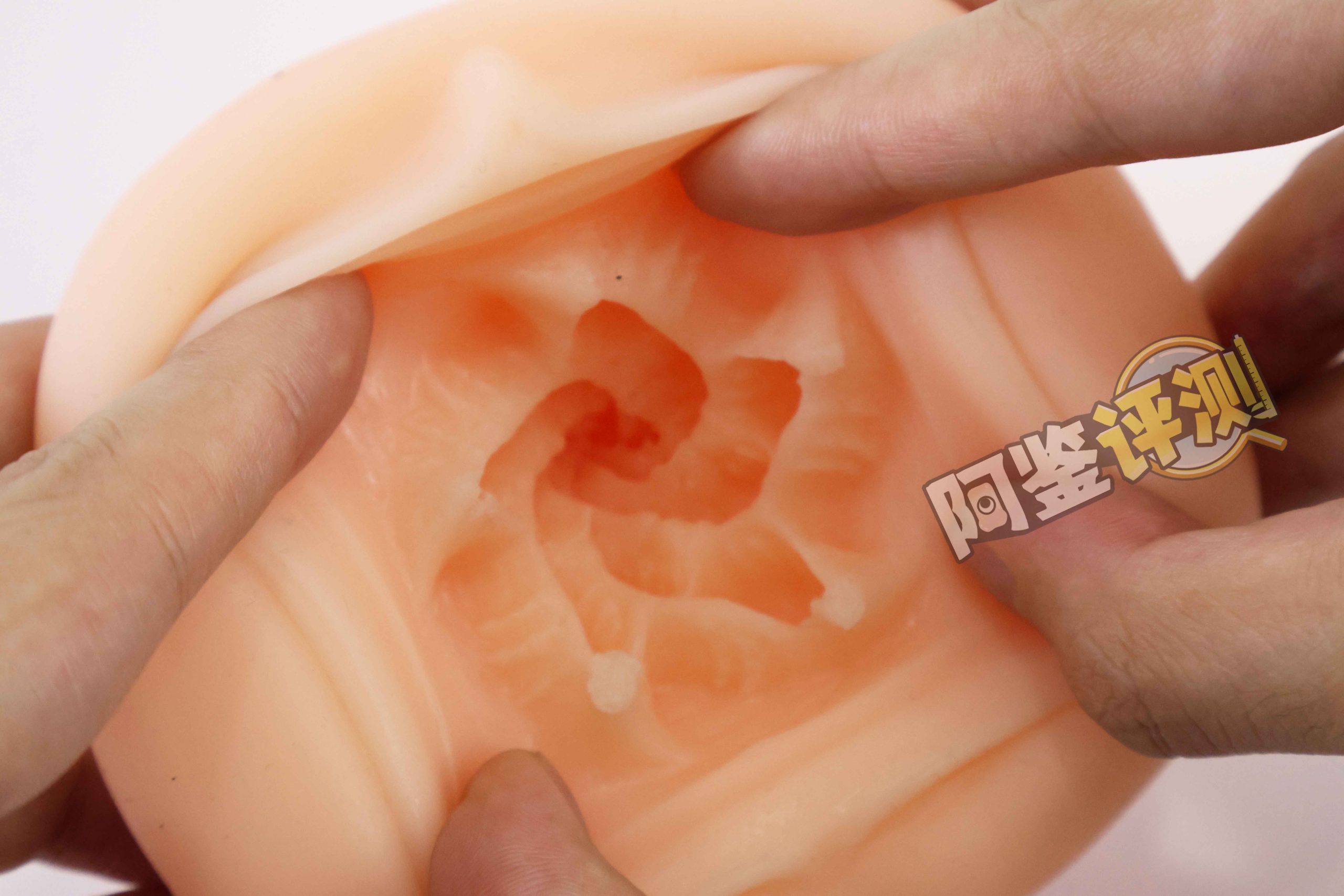 汤马托易士—“湿身美少女”评测!厚实的蜂巢状旋涡,真能模拟黏膜感?