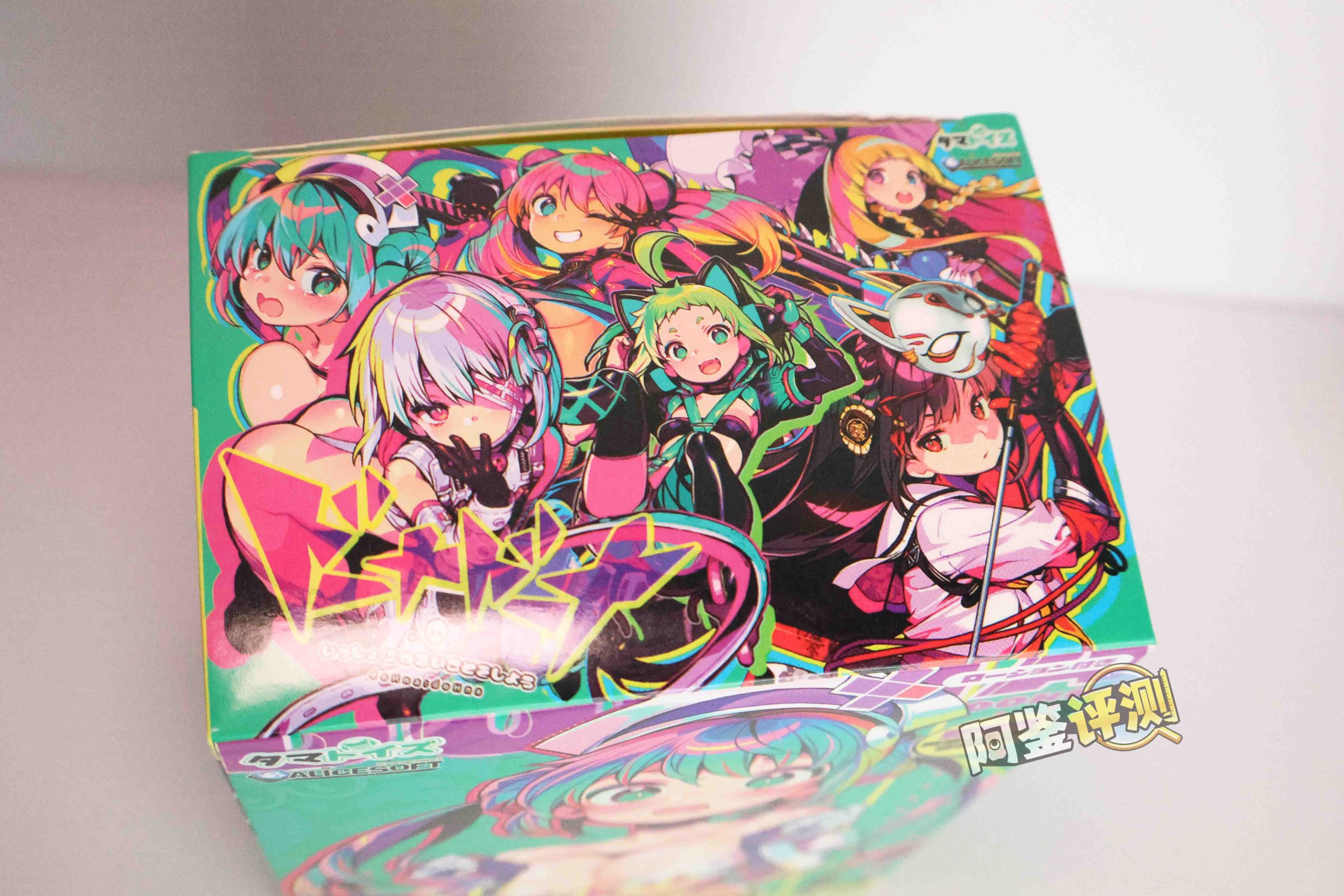 汤玛托易士——“搞笑/联动类飞机杯”大评测!①