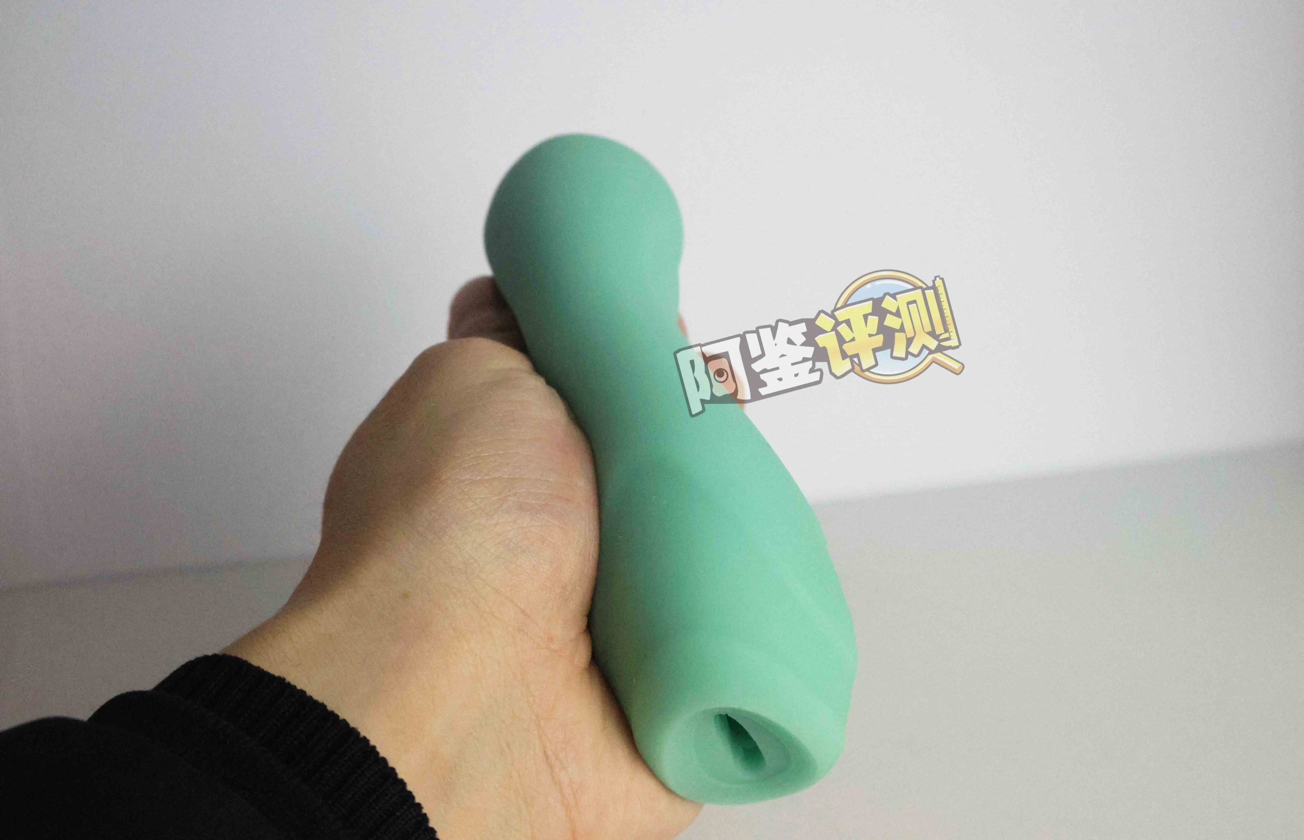 汤玛托易士——“搞笑/联动类飞机杯”大评测!①