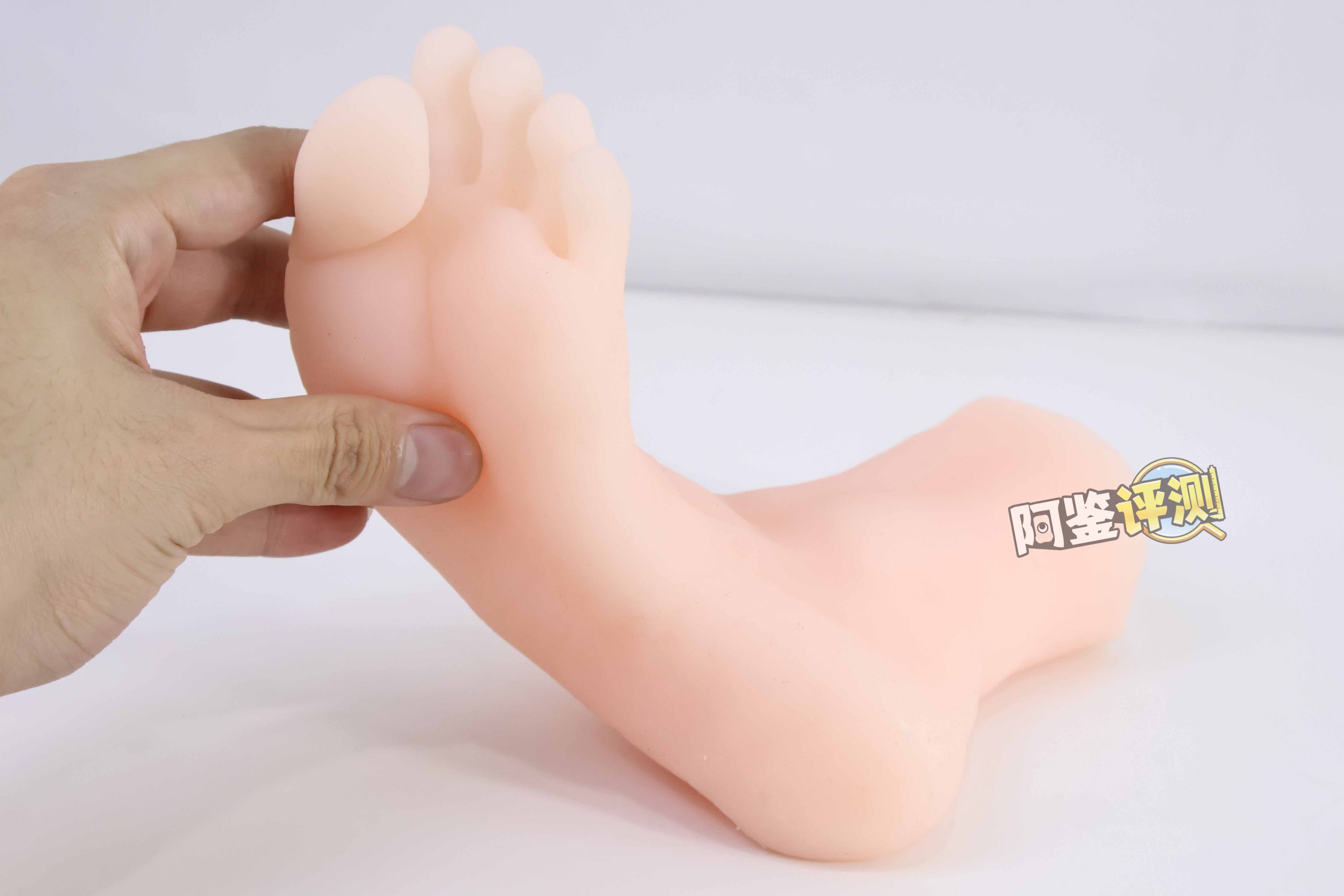 “网红足模飞机杯”评测!——最常见的XP之一,真的无法在玩具中得到满足吗?