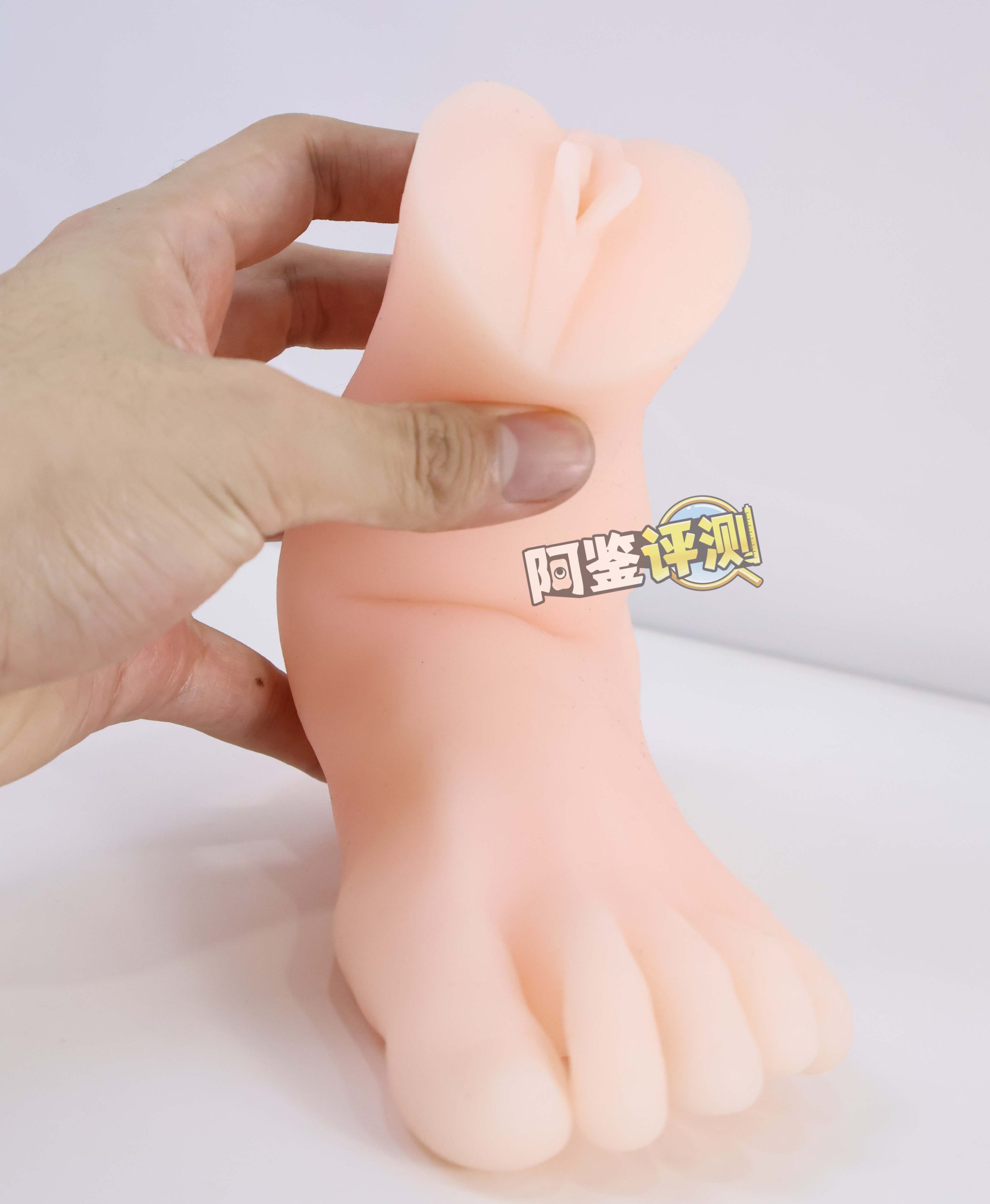 “网红足模飞机杯”评测!——最常见的XP之一,真的无法在玩具中得到满足吗?