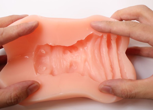 汤玛托易士——“搞笑/联动类飞机杯”大评测!①