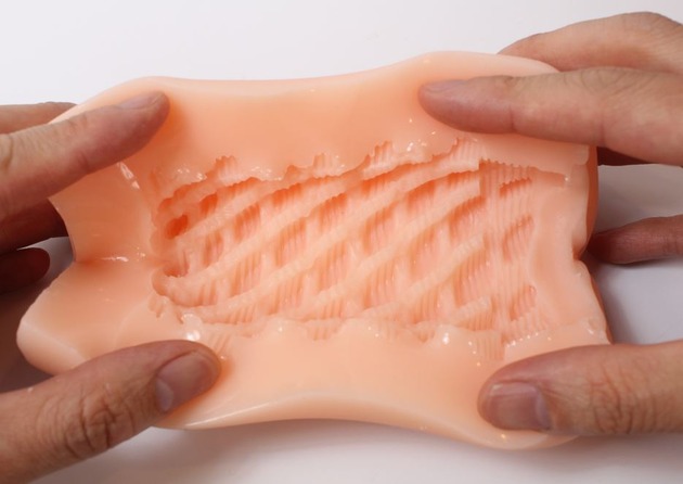 汤玛托易士——“搞笑/联动类飞机杯”大评测!②