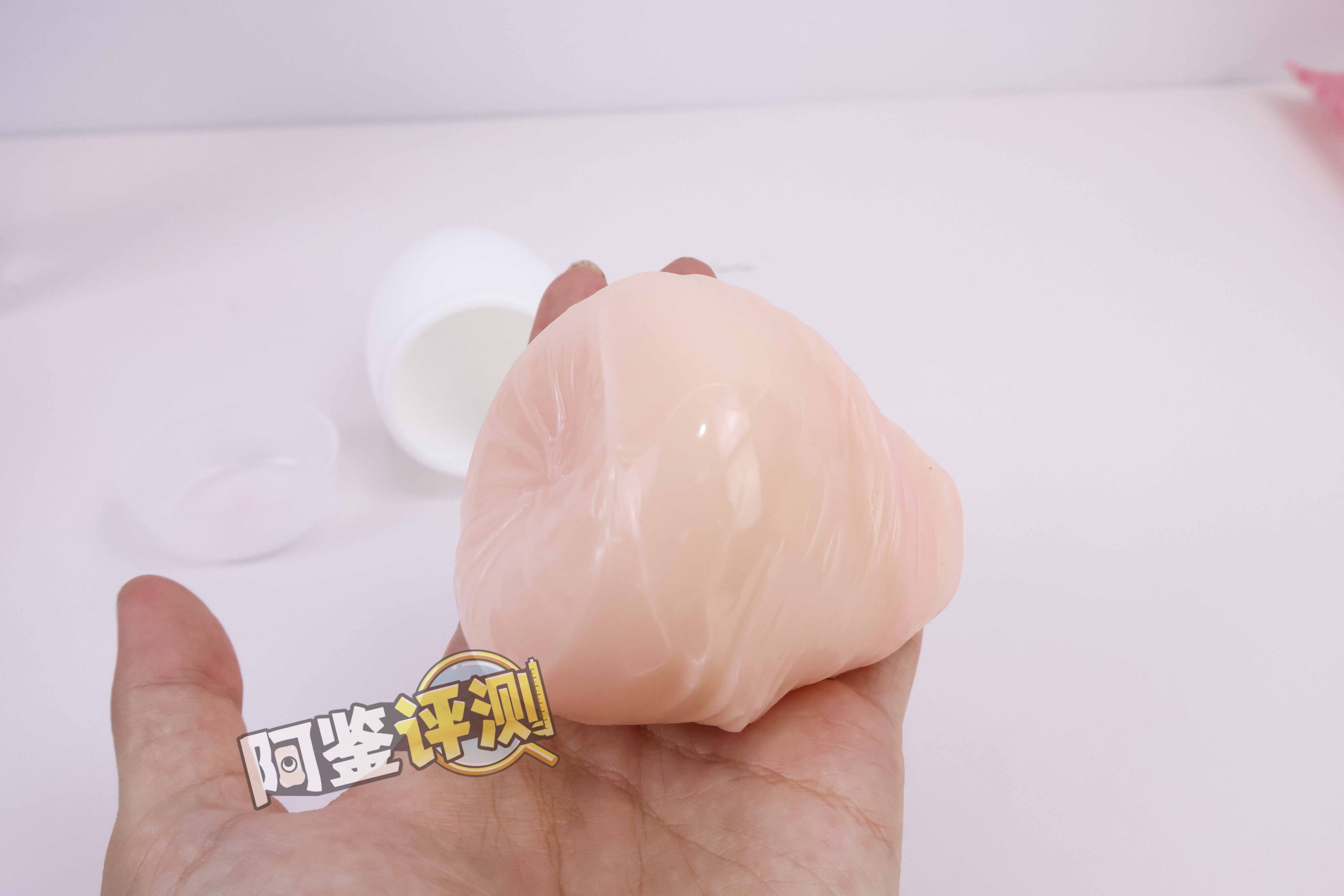 杯多多——“软萌蛋娘(红)”评测!低克重国产版TENGA egg?