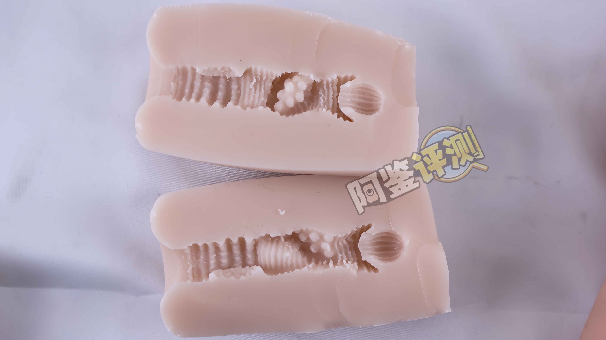 杯多多-“七彩罐娘”评测!隐蔽型的可乐罐飞机杯,图一乐还是真实用?(上:红,黄,橙)