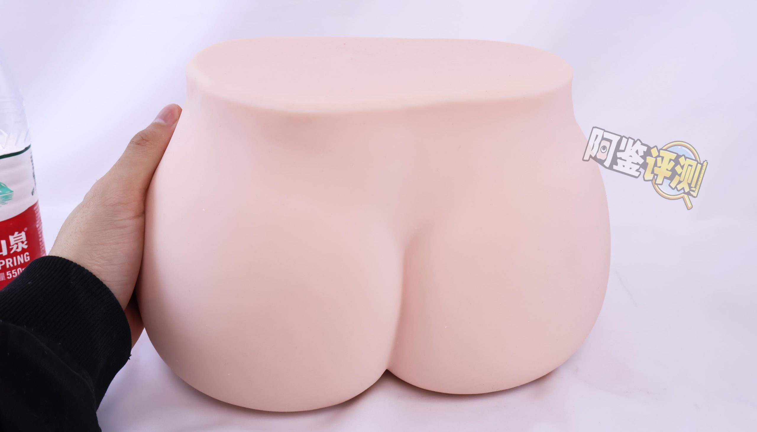 maccos——“真实之臀”评测!重量方面确实是足够的,但造型实在太过无感了.....