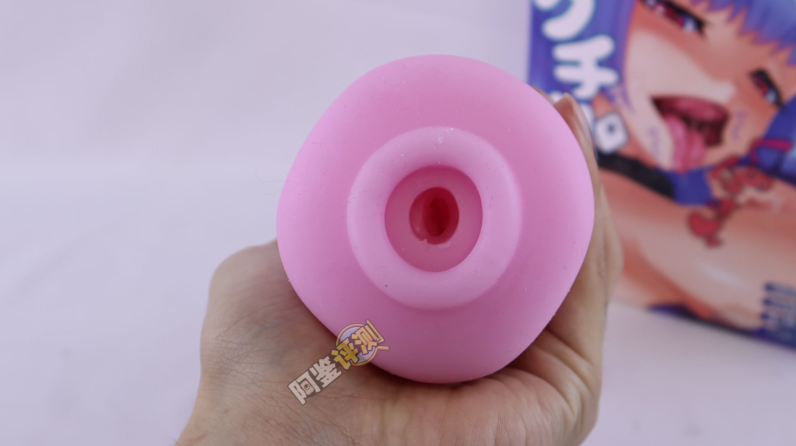 火炮——“口交皇后”评测!试图做出上下都有舌头的口交感,但实际结果相当平淡