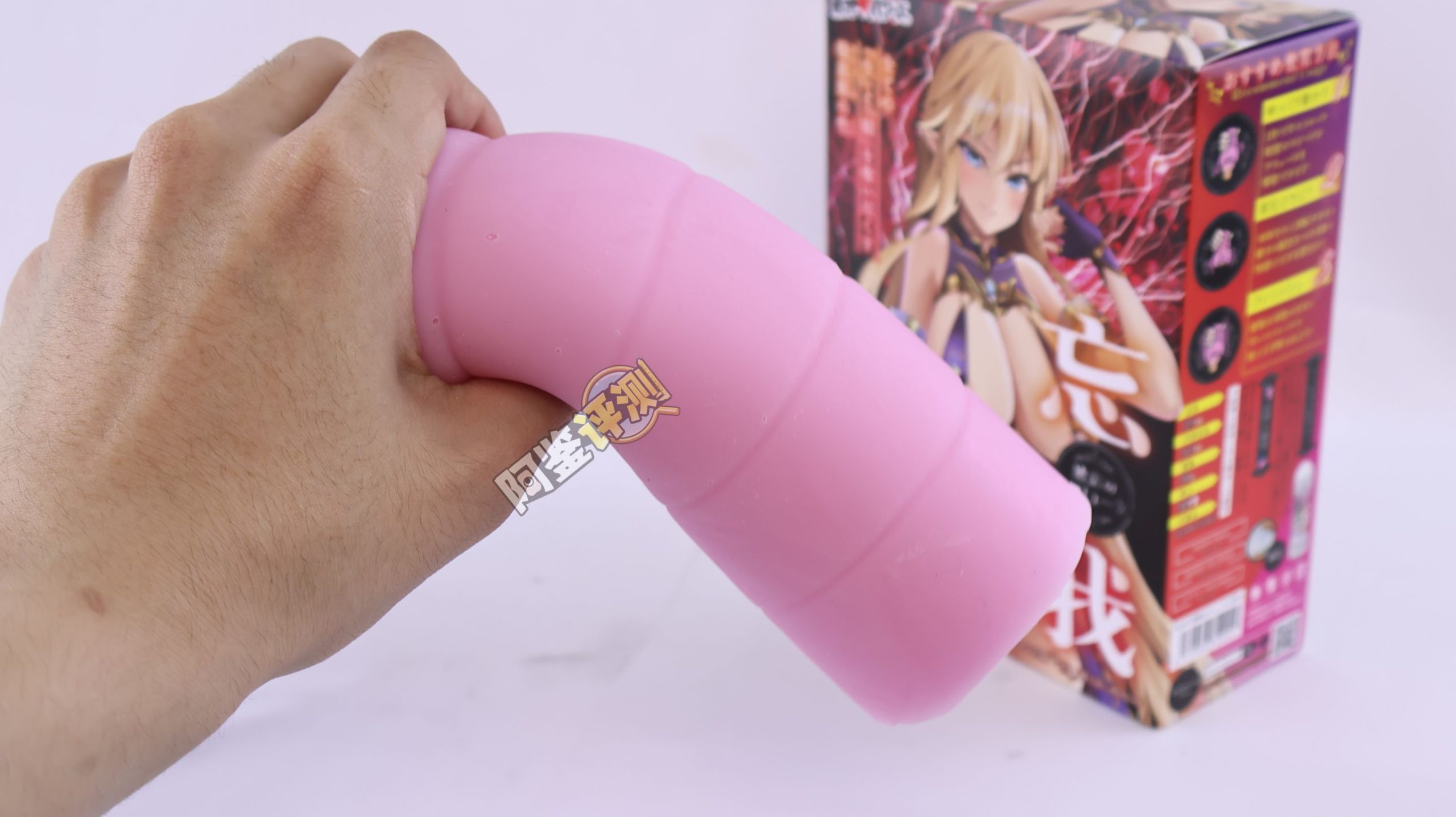 火炮——“残暴的阿丽奈”评测!平坦的“砂纸结构”,真空玩法下居然意外的体验很爽?