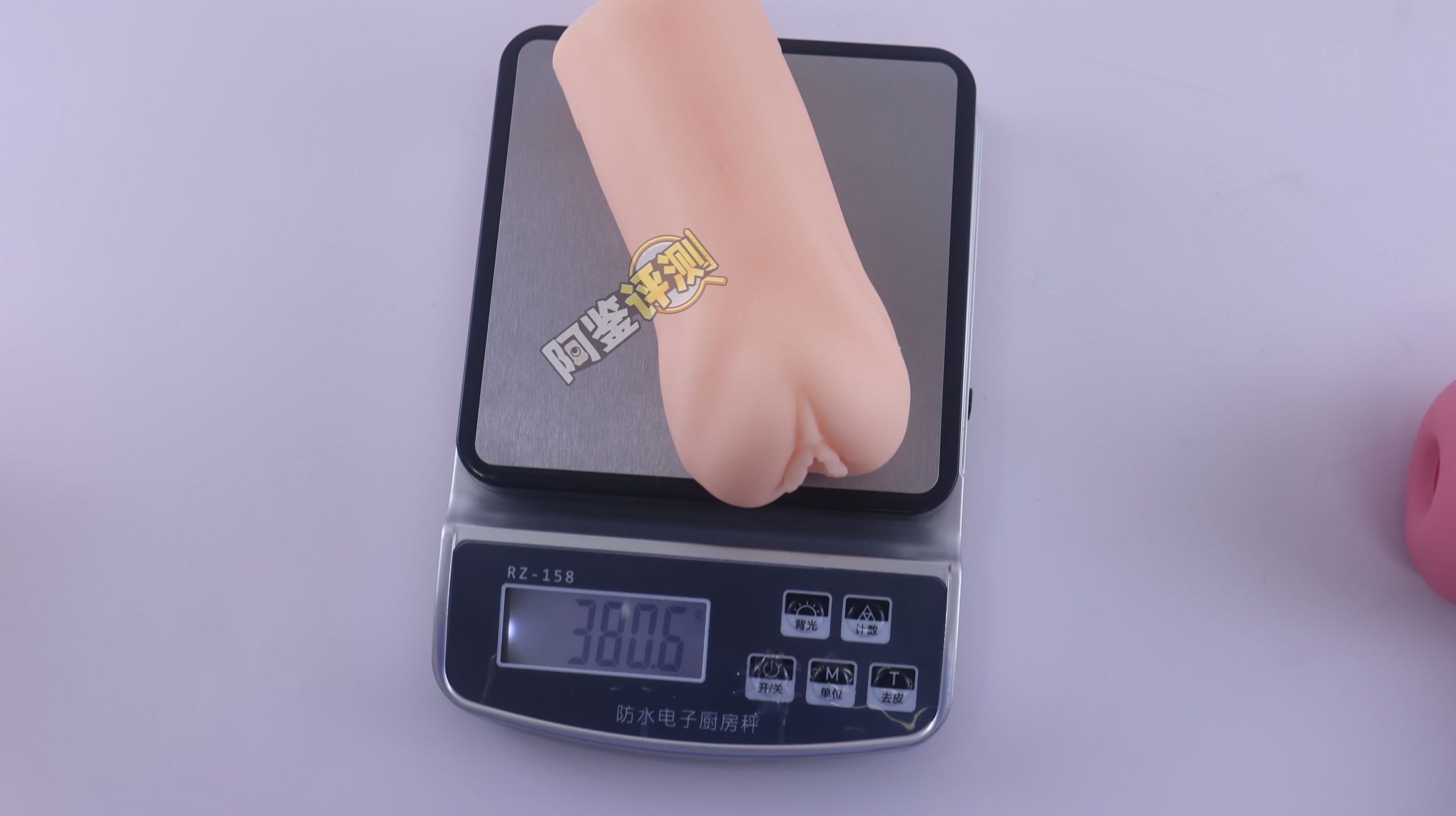 汤马托易士——“美优酱一年调教”评测!密布圆形石块的通道,把我的龟头狠狠卡住了...