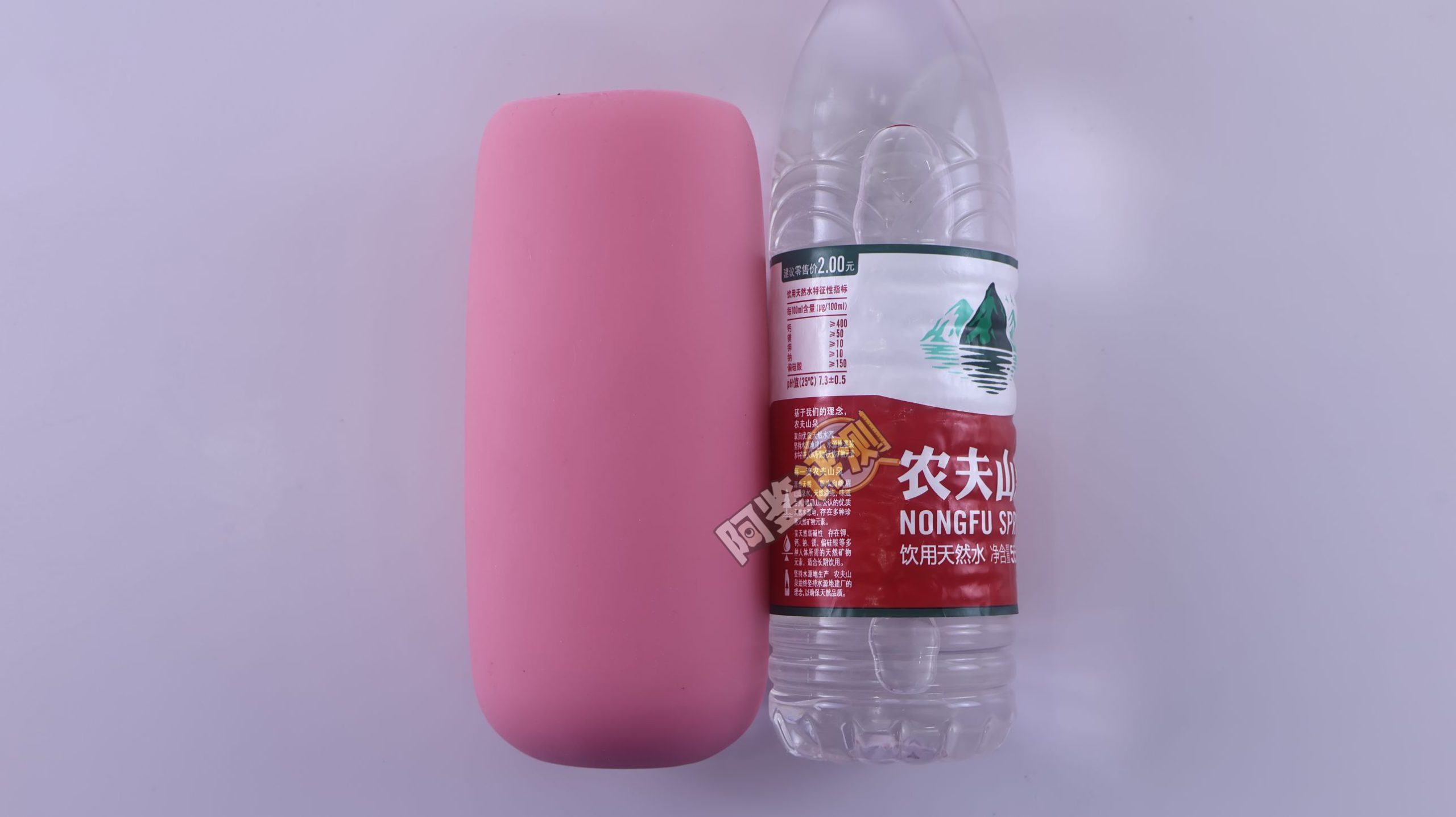 COOLP——“肉球喵杯”评测!粉色的超大圆柱,首创的“包裹式凸起”!