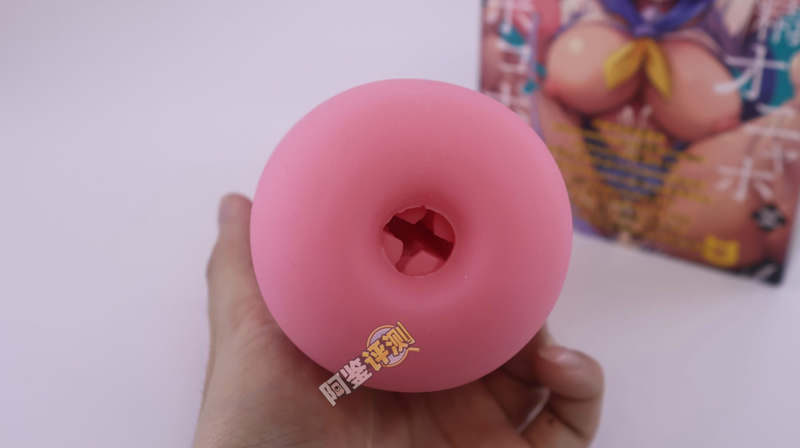COOLP——“肉球喵杯”评测!粉色的超大圆柱,首创的“包裹式凸起”!