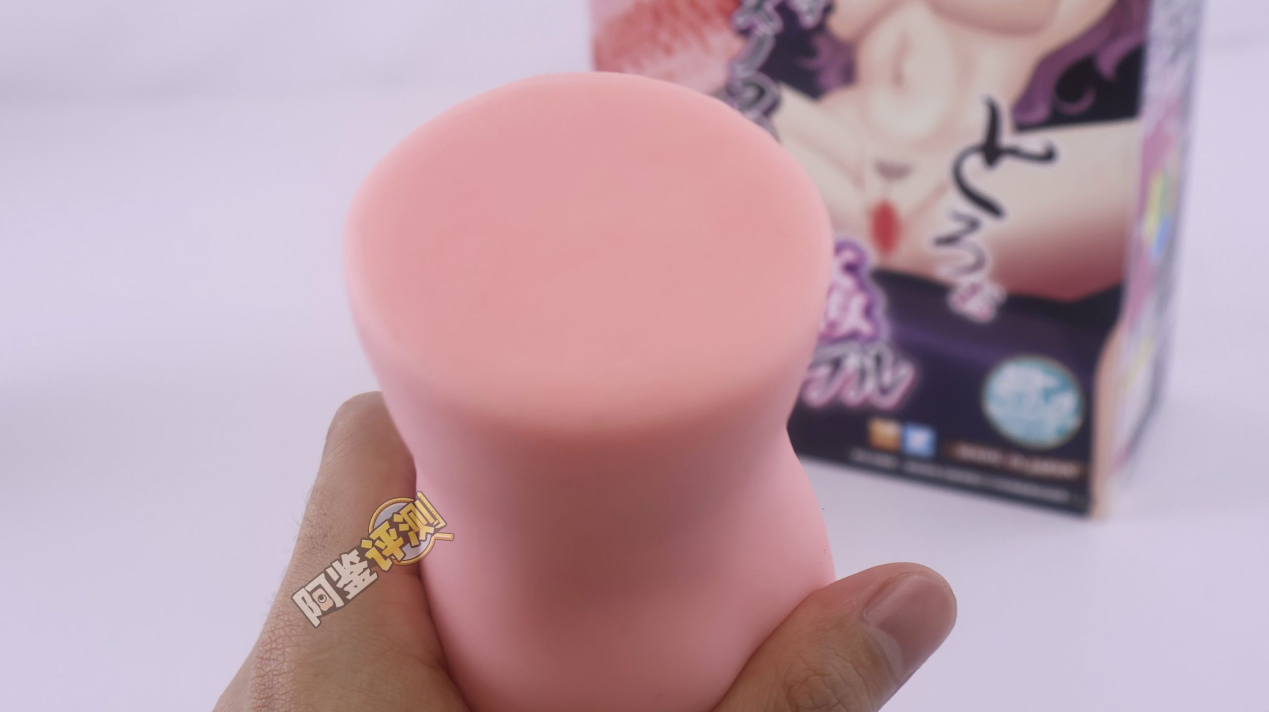 对子哈特——“性感圣经”评测！同样的双面结构，在不同材料体验下居然完全不同