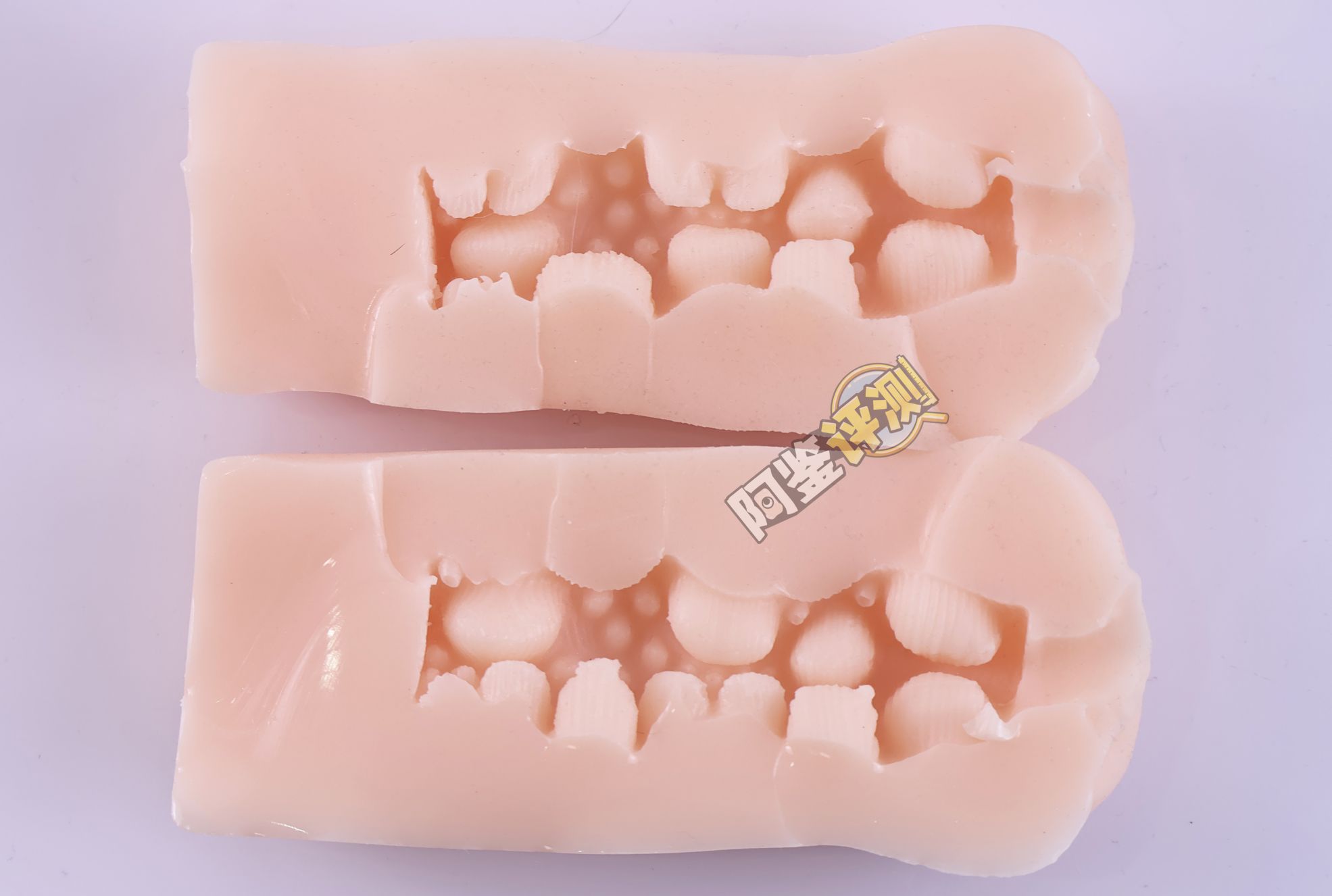 汤马托易士——“美优酱一年调教”评测!密布圆形石块的通道,把我的龟头狠狠卡住了...