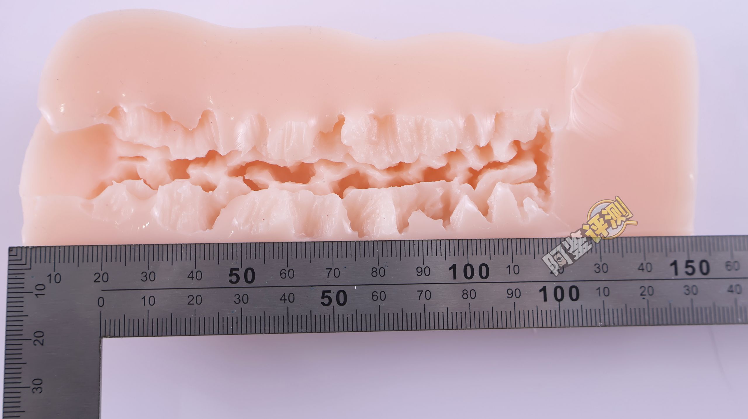 汤马托易士——“超昂闪忍”评测!这个超小众的联名肉片款,居然还相当好用