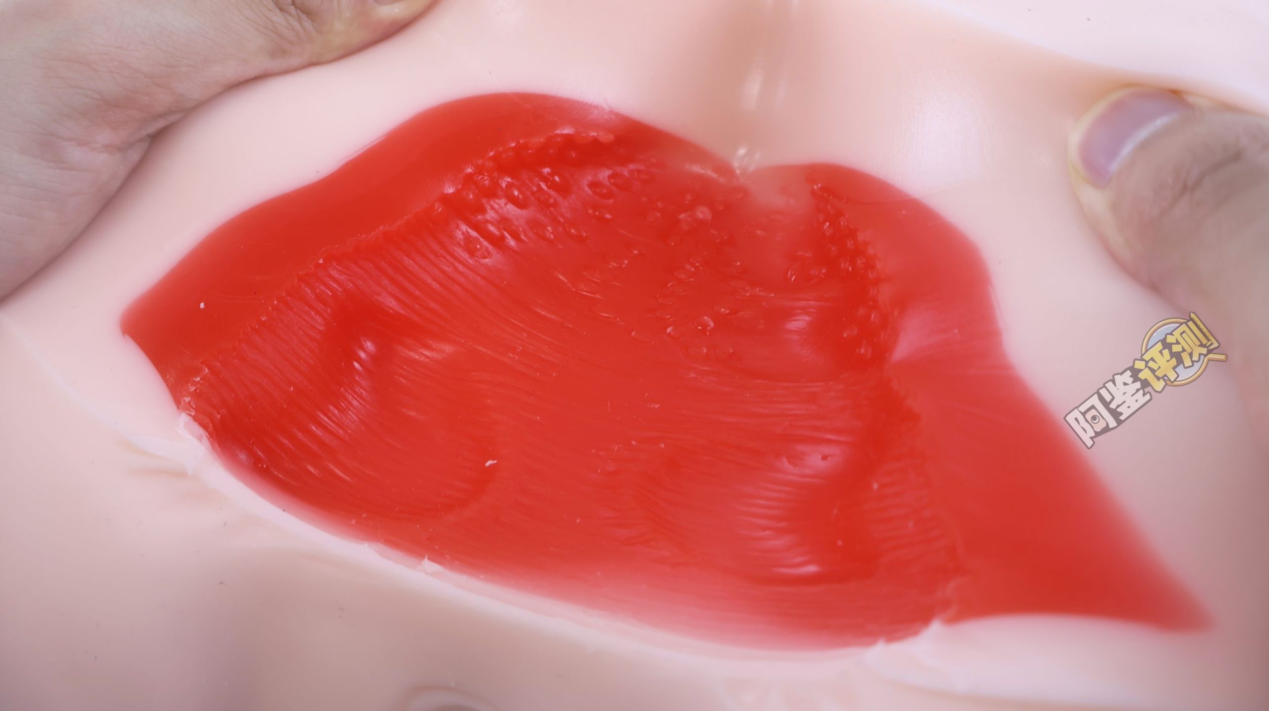 maccos——“真实之臀”评测!重量方面确实是足够的,但造型实在太过无感了.....