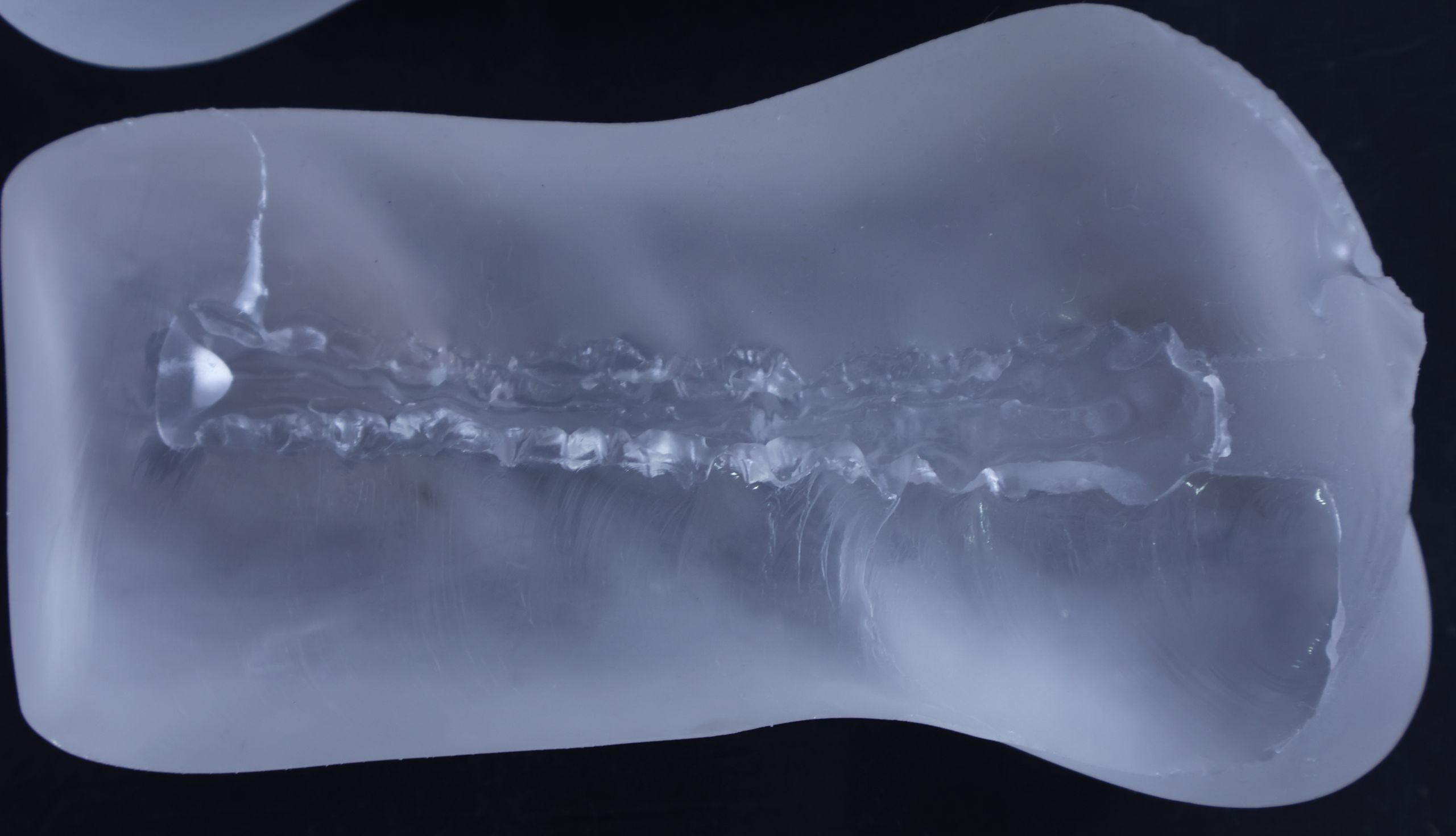 LoveFactor——“纯白机娘”评测!比起透明的核心卖点,胶体的黏着感给我印象更深...