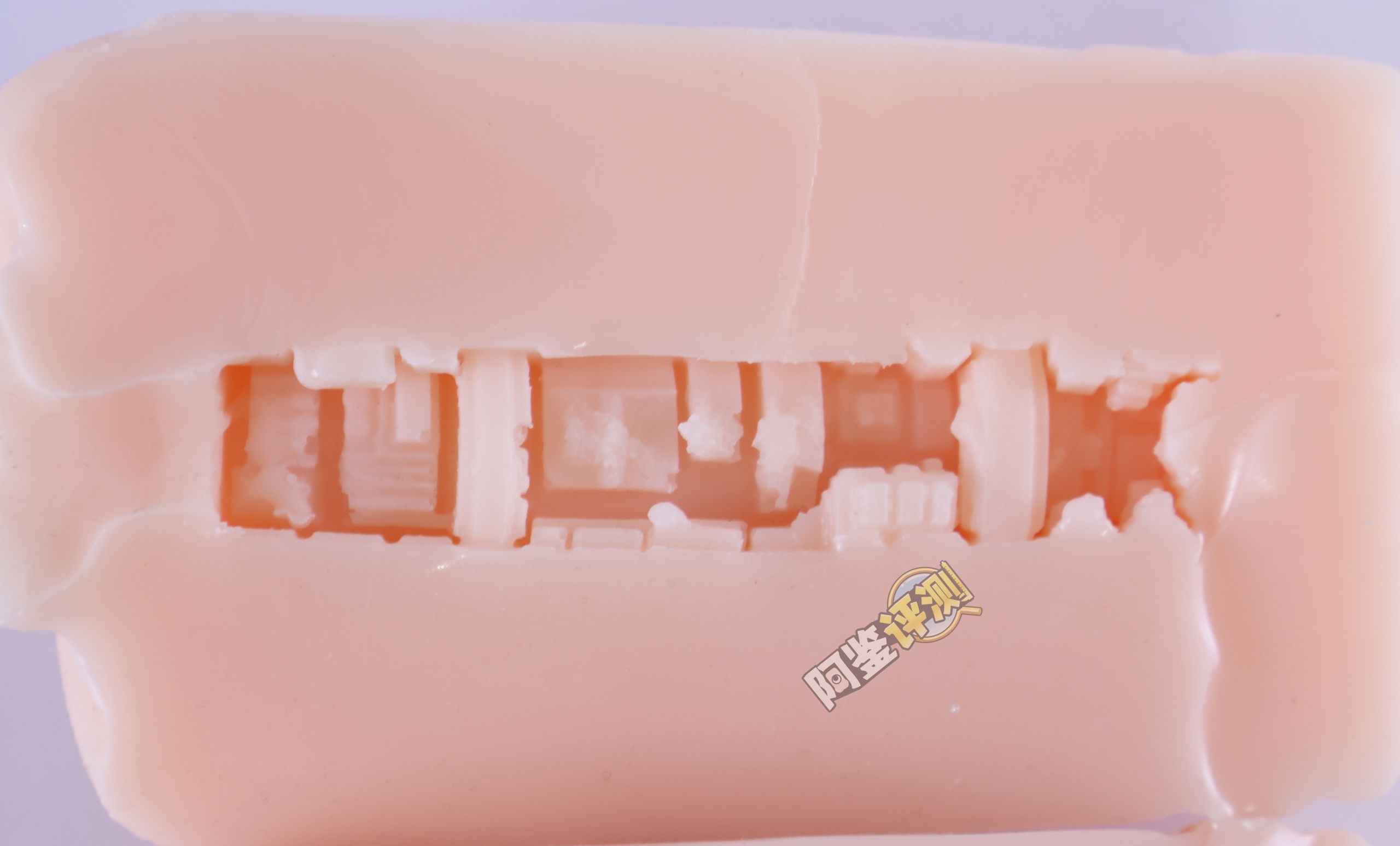 汤玛托易士——“雏宫病院”评测!“运输船”一样的层叠方块,有机胶体中有种机械的无机感