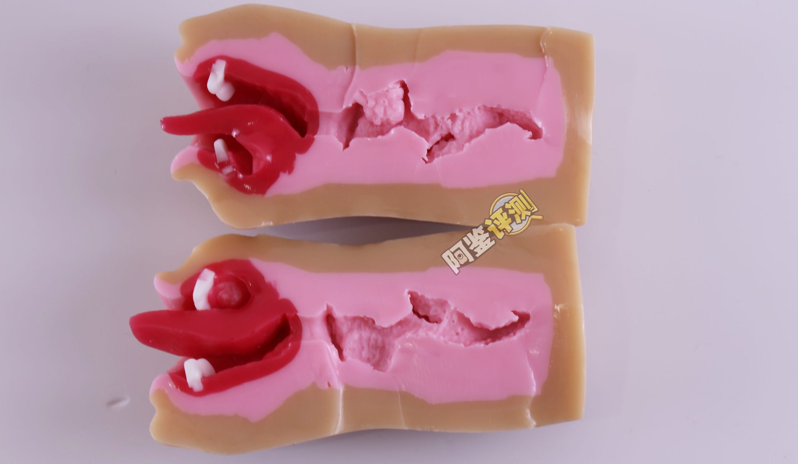 魔眼——“生腔之穴-恶魔”评测!从未有人想过的“肉夹馍”结构,但各结构的组合都非常奇怪....