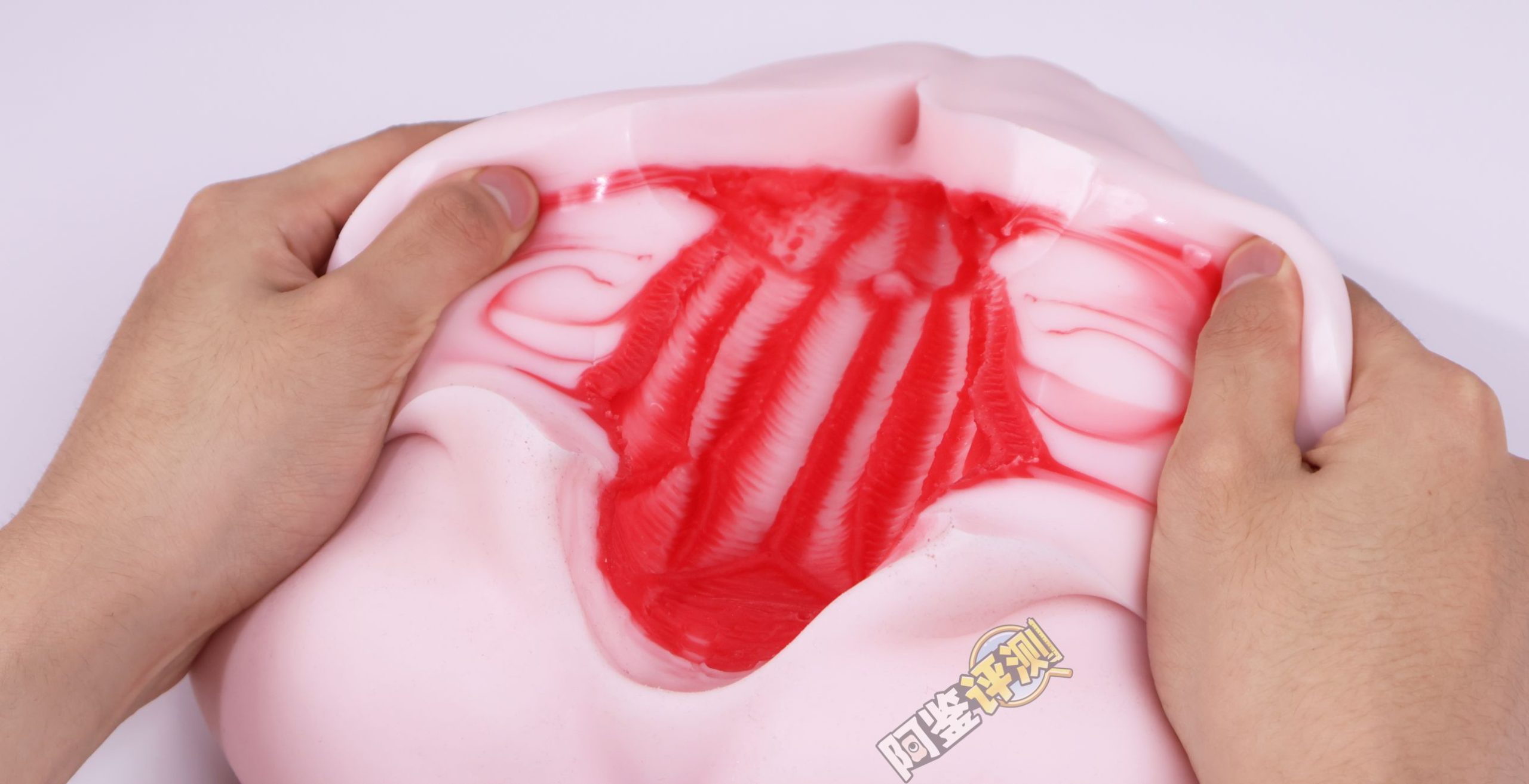 Peach Toys—“魅魔辣妹(STD)”评测!传说中的床置系鼻祖,不过最终体验还是很失望