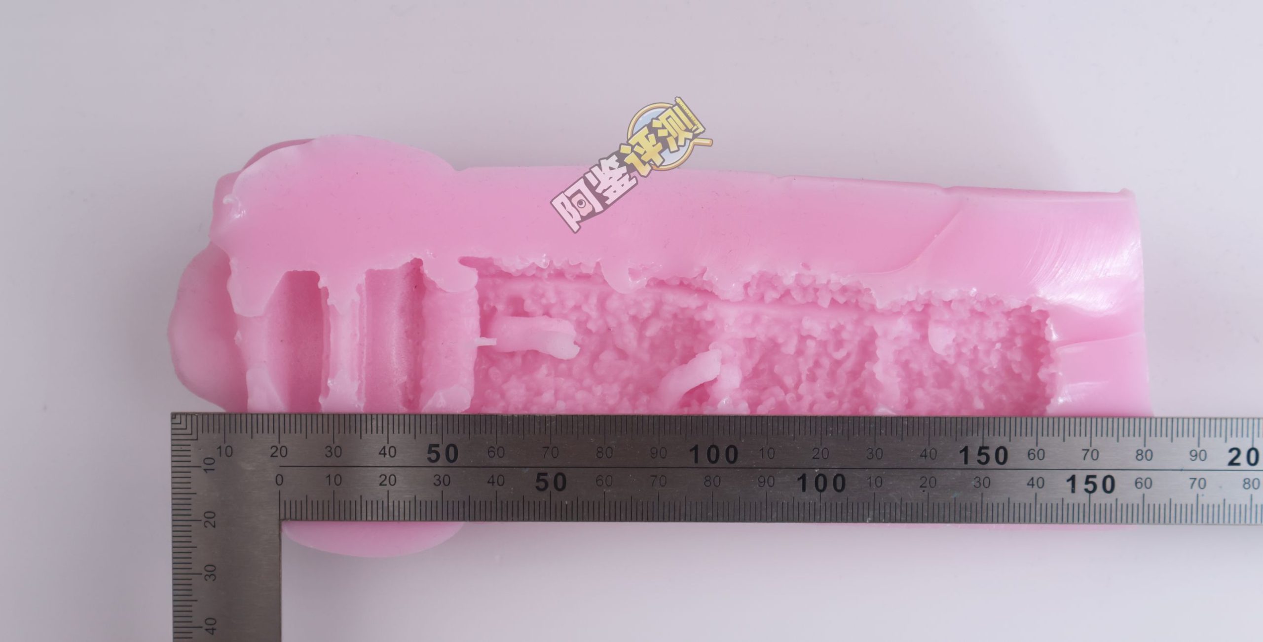 火炮——“残暴的阿丽奈”评测!平坦的“砂纸结构”,真空玩法下居然意外的体验很爽?