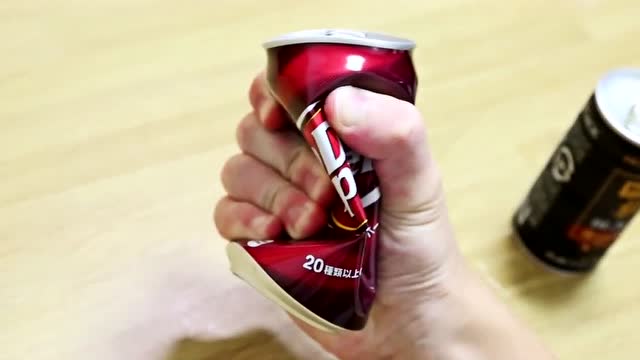 火炮——“残暴的阿丽奈”评测!平坦的“砂纸结构”,真空玩法下居然意外的体验很爽?