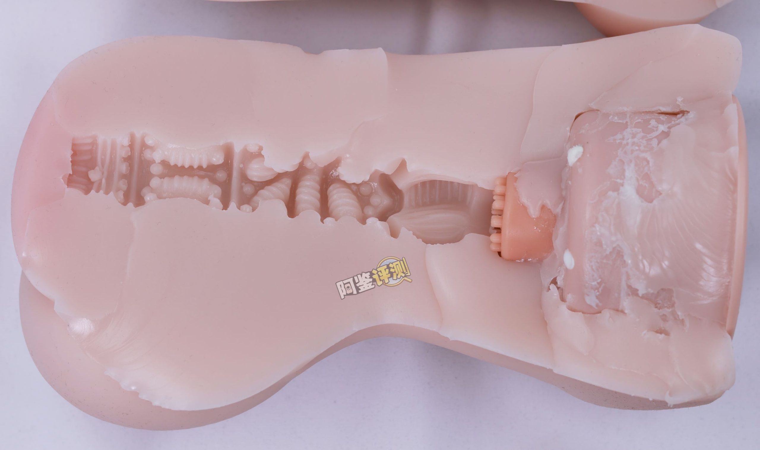 趣网COC——“YU酱”评测!大克重的吮吸电动杯,通道末端的奇怪吸气口