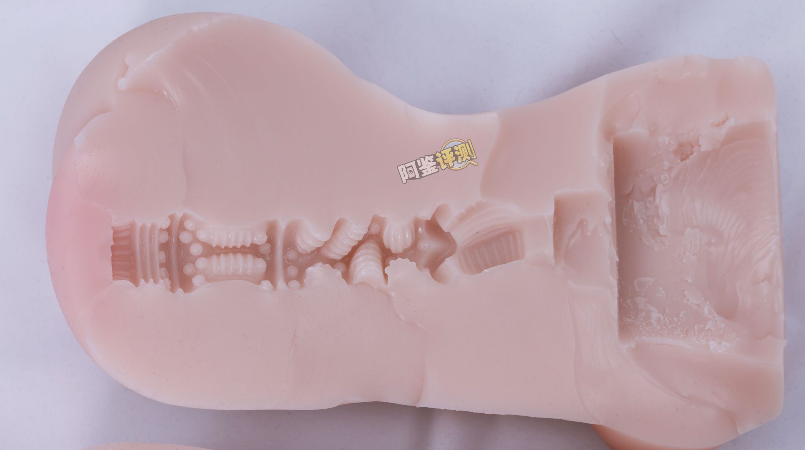 趣网COC——“YU酱”评测!大克重的吮吸电动杯,通道末端的奇怪吸气口