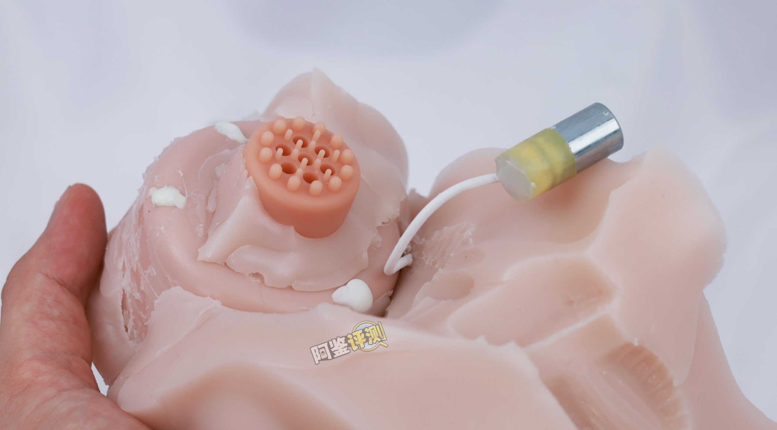 趣网COC——“YU酱”评测!大克重的吮吸电动杯,通道末端的奇怪吸气口