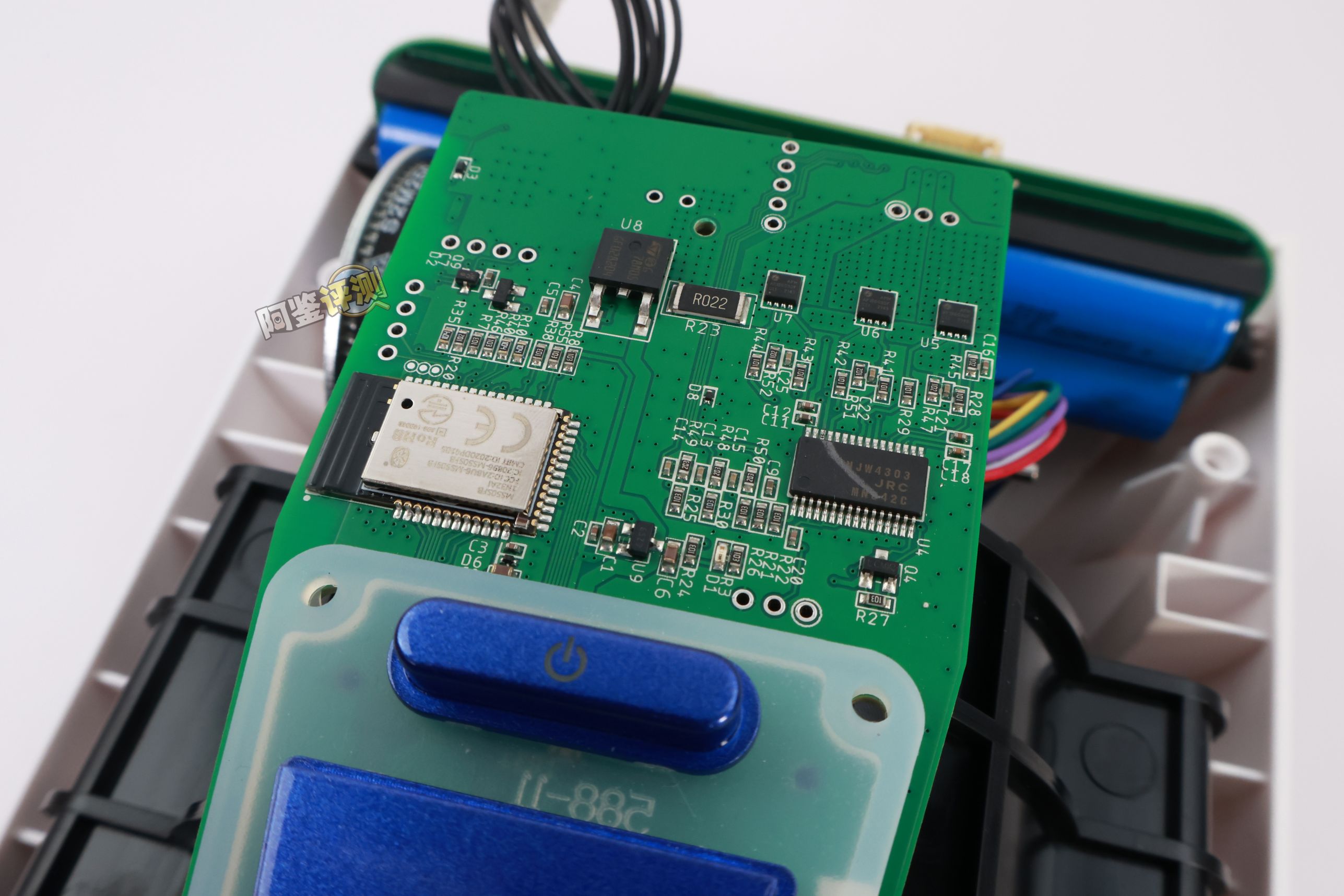 rends——“A10 PISTON SA+plus”评测！价值6000+！高端零件移植到土鳖设计上的四不像智商税