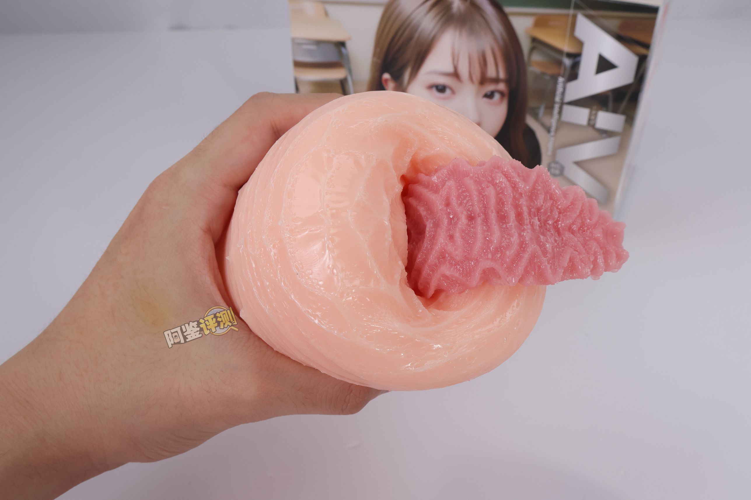 汤马托易士——“AIV NO.06”评测!大舌头很有新意,但软胶外形问题也很大