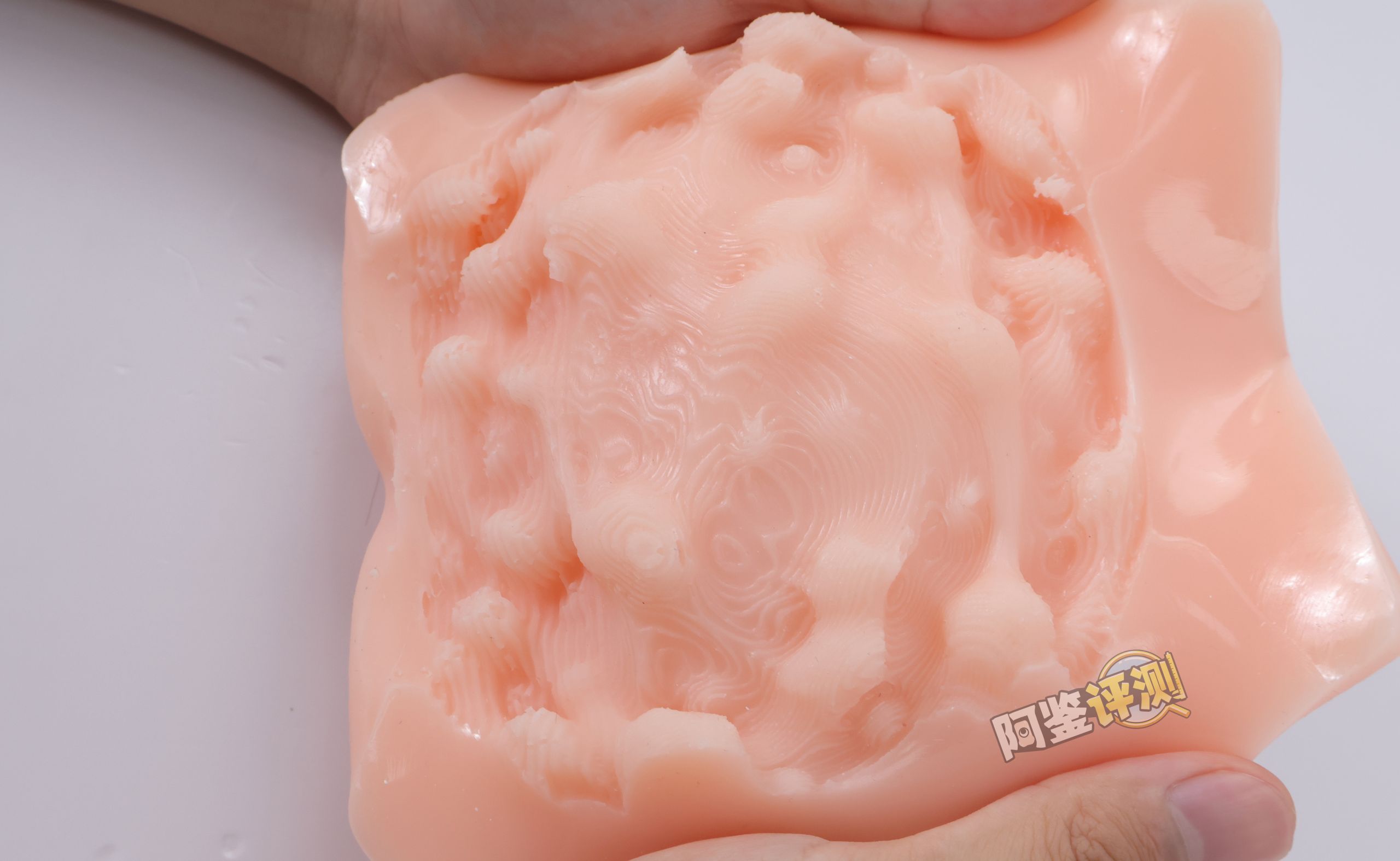 汤玛托易士——"精灵性活"评测!虽然结构上都是充满异物感大球结构,但相比TENGA的海洋球还是差了太多了