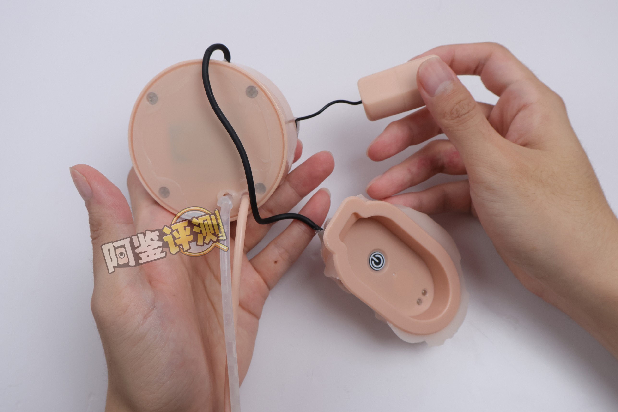 COC—“娅莎塔”评测!加了排水管的抽气式电动臀模,到底有多少提升?