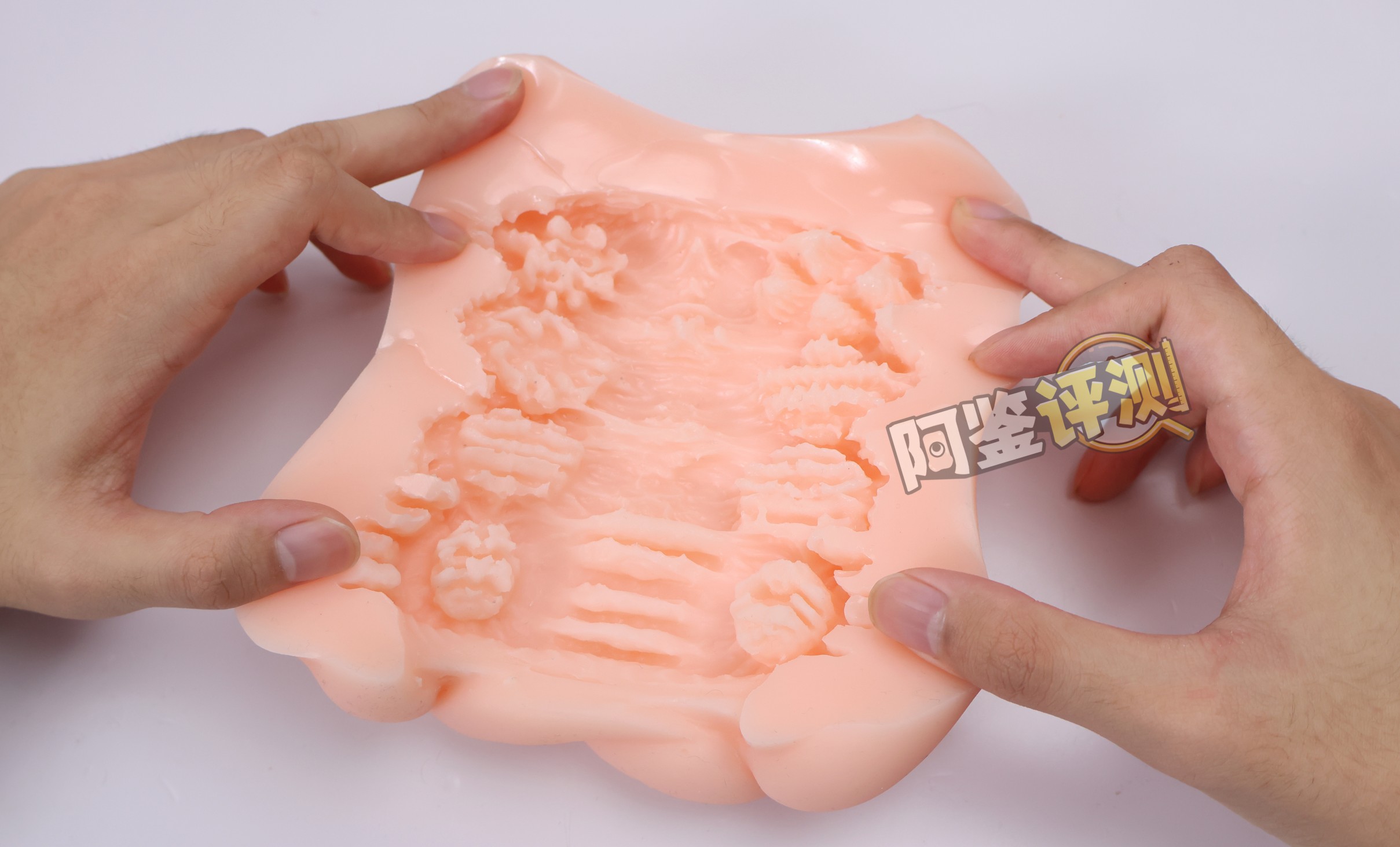 汤马托易士——“AIV-NO.09”评测!猎奇难用还是爽快软榨?TENGA gravity的“劣化版”