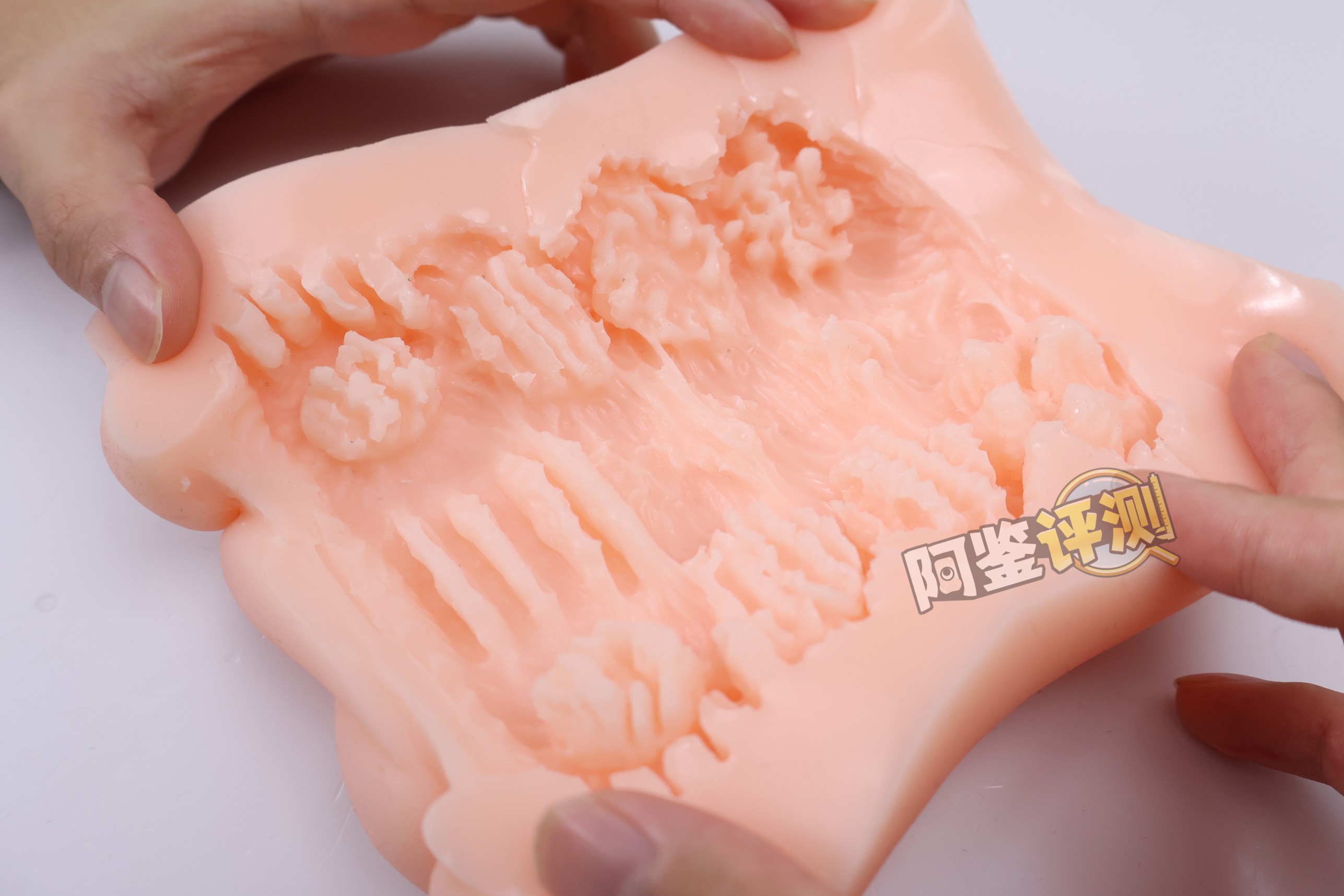 汤马托易士——“AIV-NO.09”评测!猎奇难用还是爽快软榨?TENGA gravity的“劣化版”