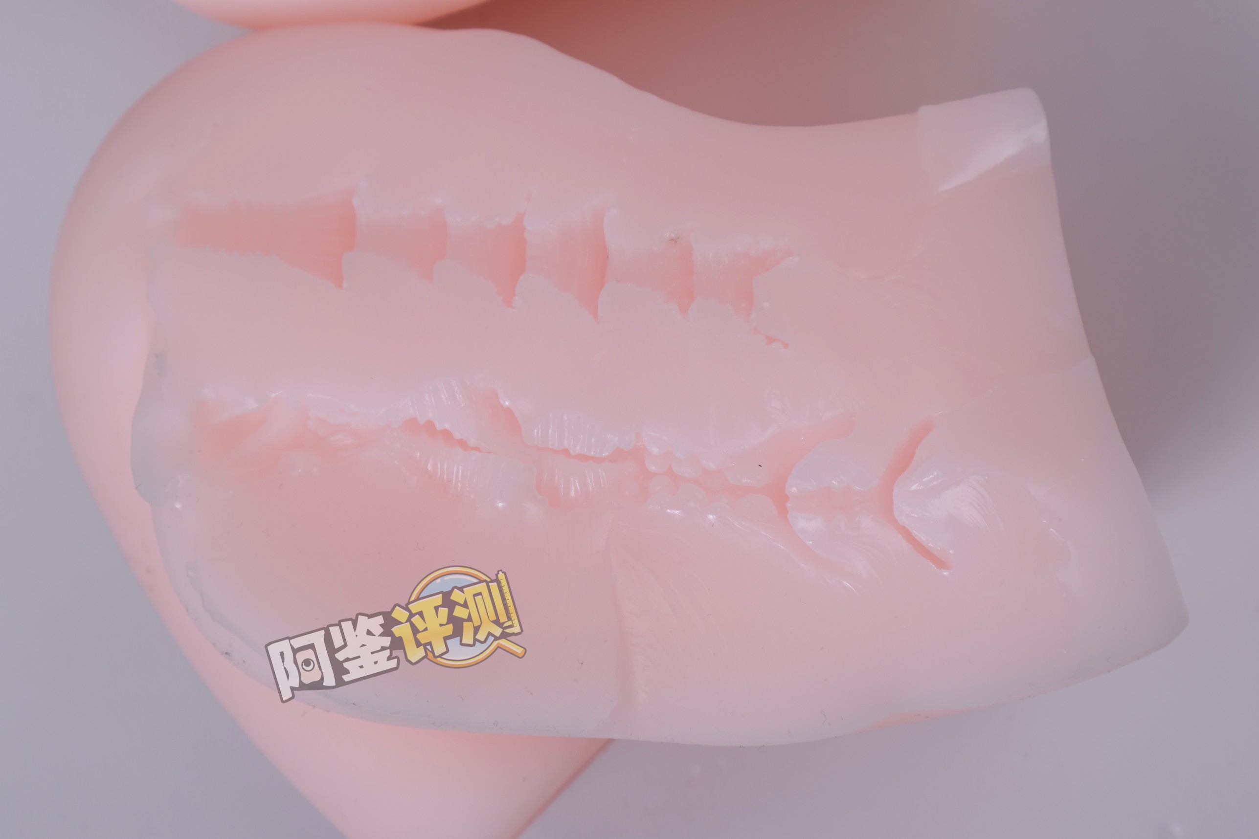 TMT——“星野爱丽丝”评测！软感不错，但个头太小，设计上也感觉有些普通