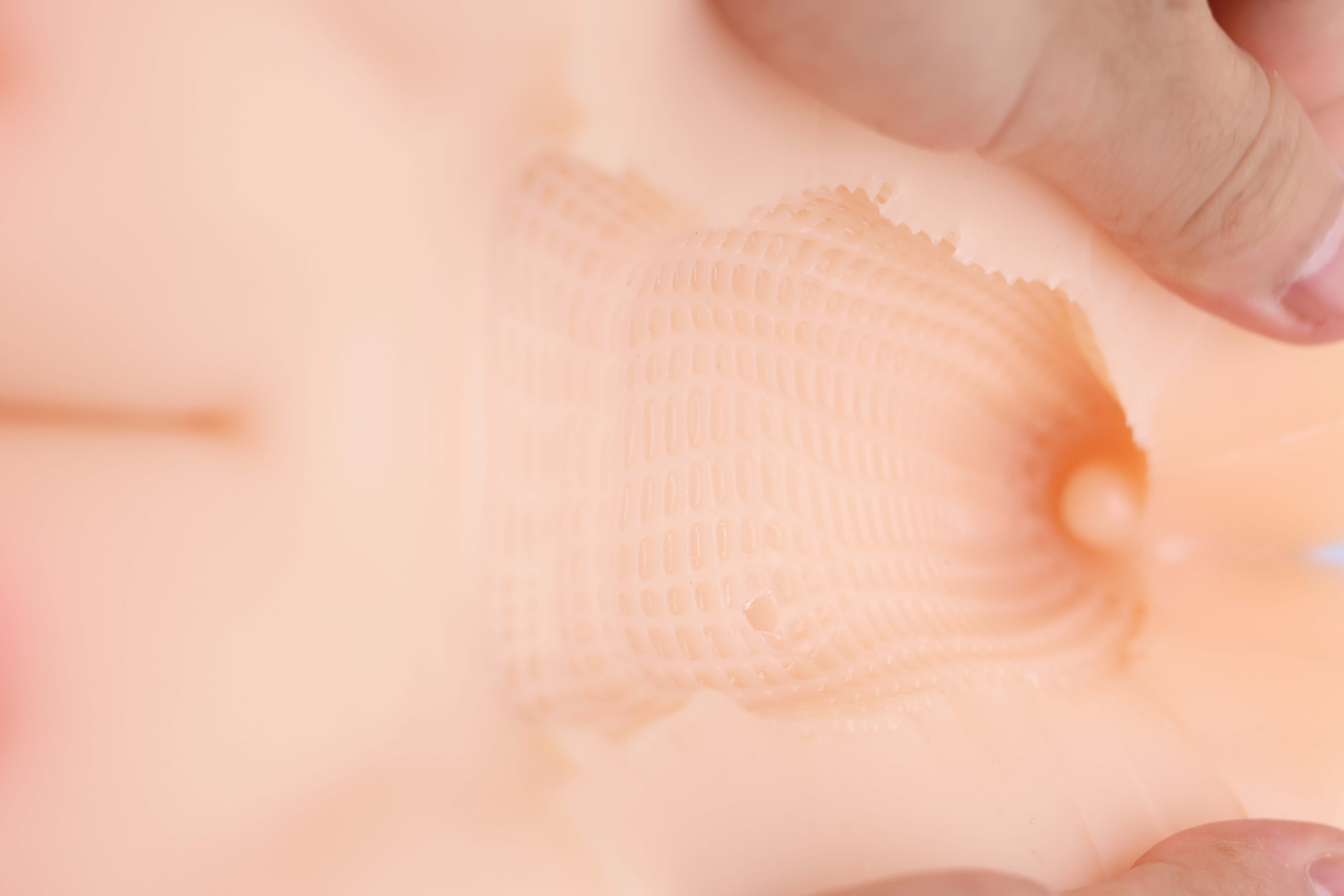 LoveFactor——“玉足拷问”评测!抽象古典设计重新复活,足交还是太难在倒模中复刻了....