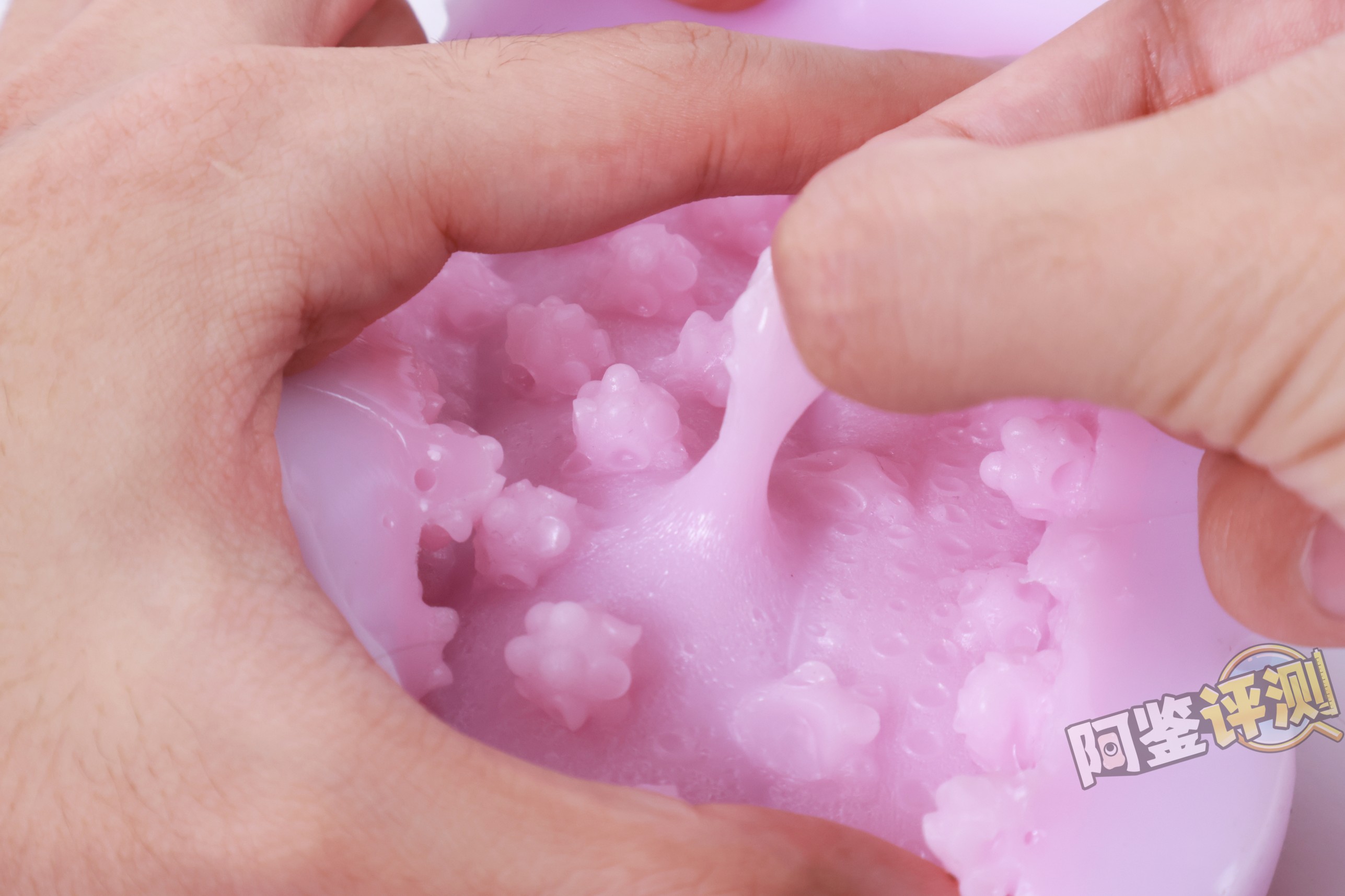 火炮——“绝顶激热”评测!牛牛向前冲!具有“随机性”的闯关型飞机杯!