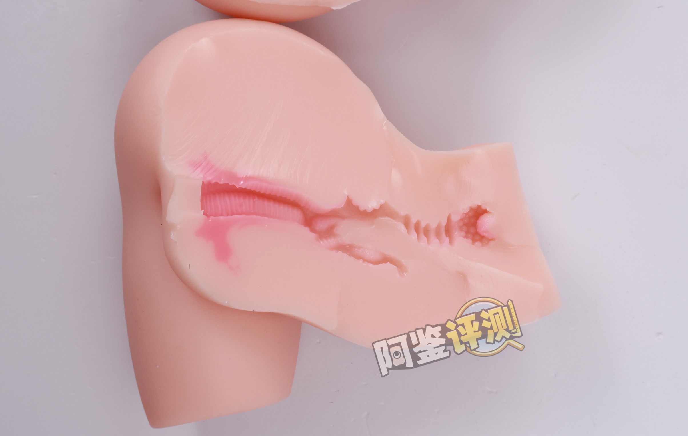 GXP——“兔仆长”评测！猎奇的双子宫小兔几，带腿造型的杯子是怎样体验？