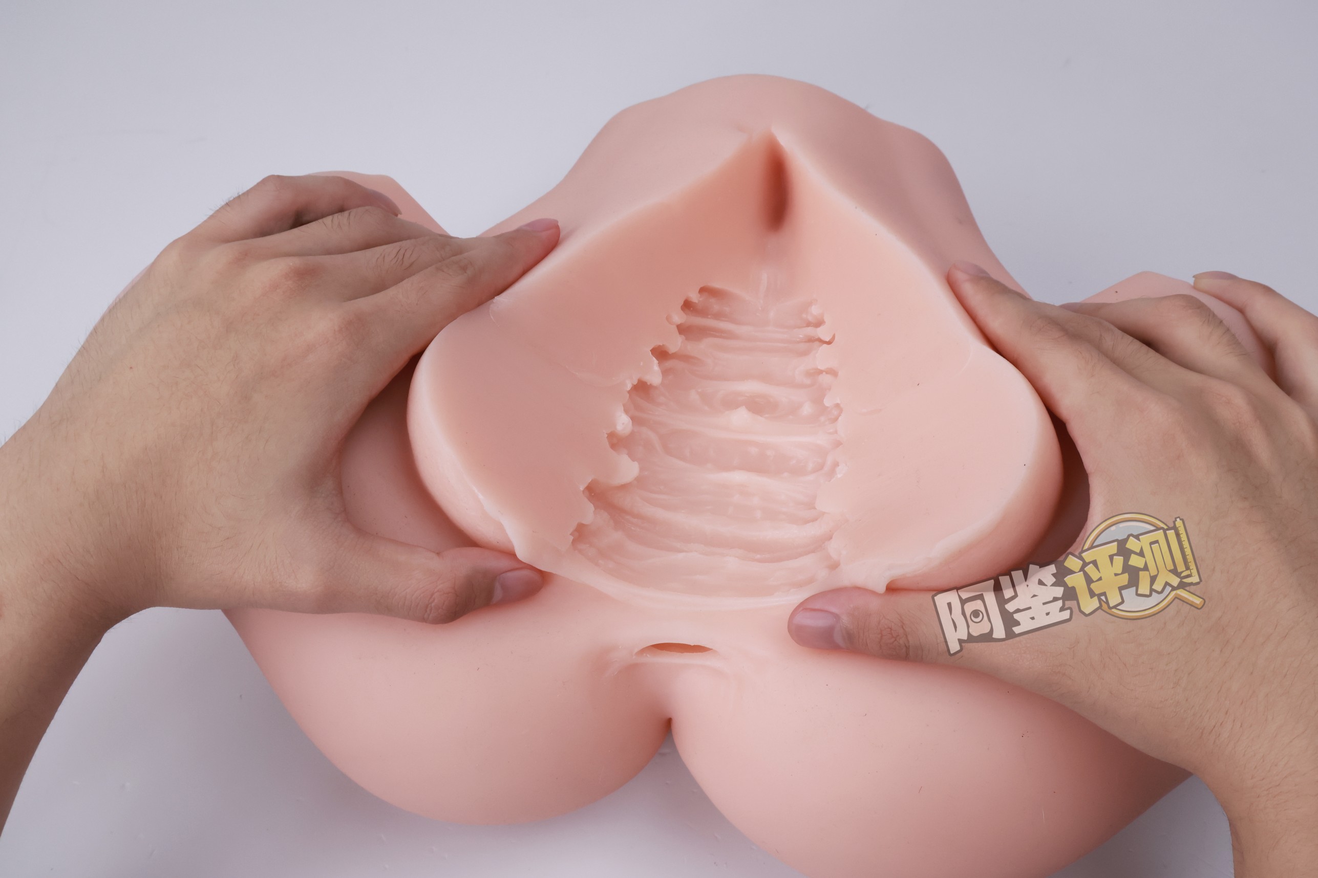 HMAX——“究极之臀”评测!虽然手感上是个不错的软臀,但体验居然这么不好