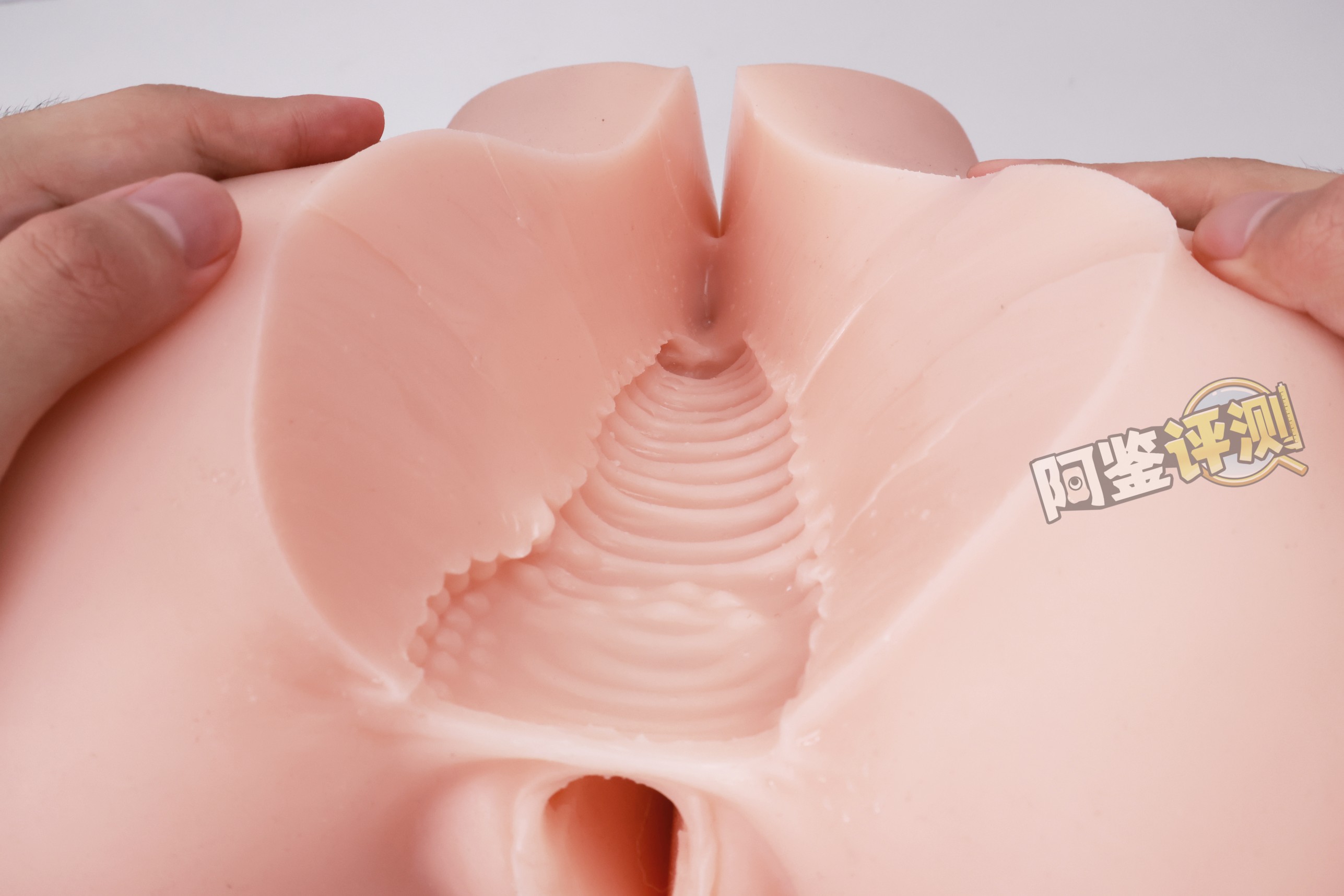 HMAX——“究极之臀”评测！虽然手感上是个不错的软臀，但体验居然这么不好