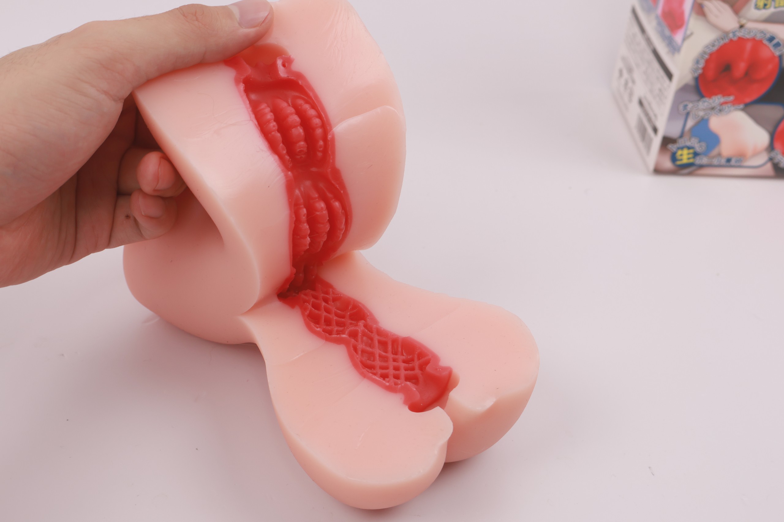 lovefactor——“职场魅魔”评测！在日本流行的剐蹭感设计，终于得到了一个厚实优质的"肉体"